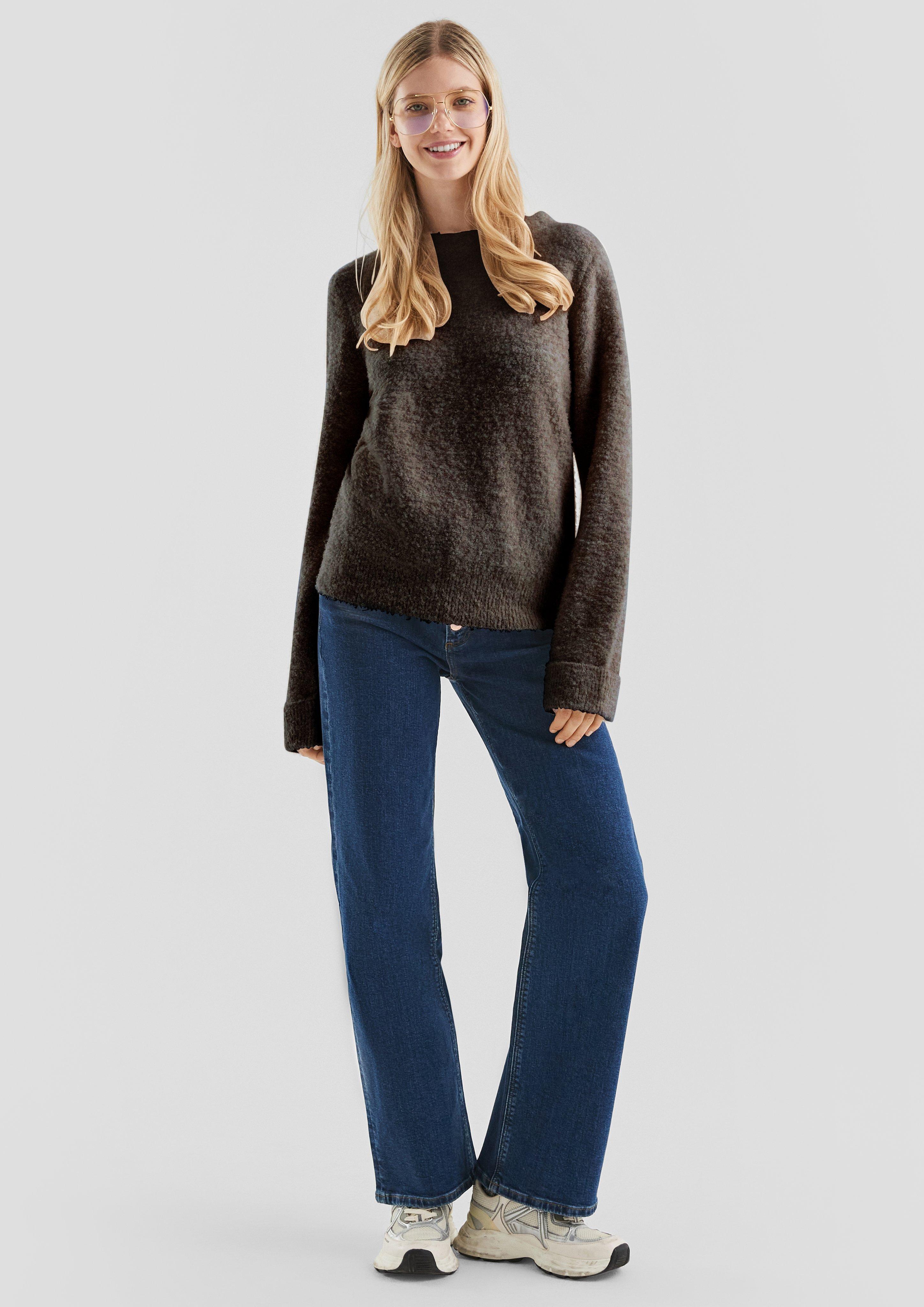 Pull en tricot in 8947, 9999 & 02W0