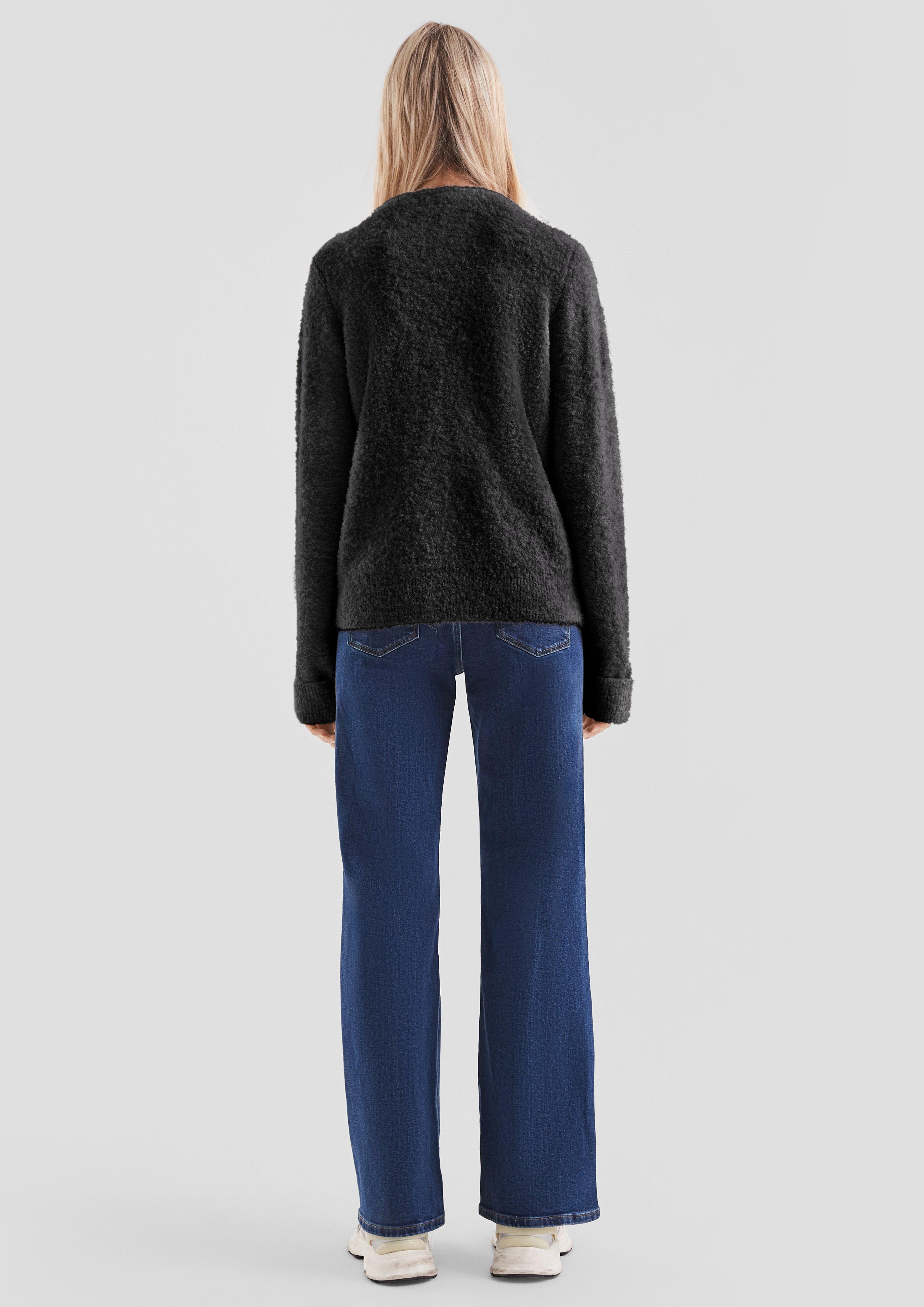 Pulover in 9999, 8947 & 02W0