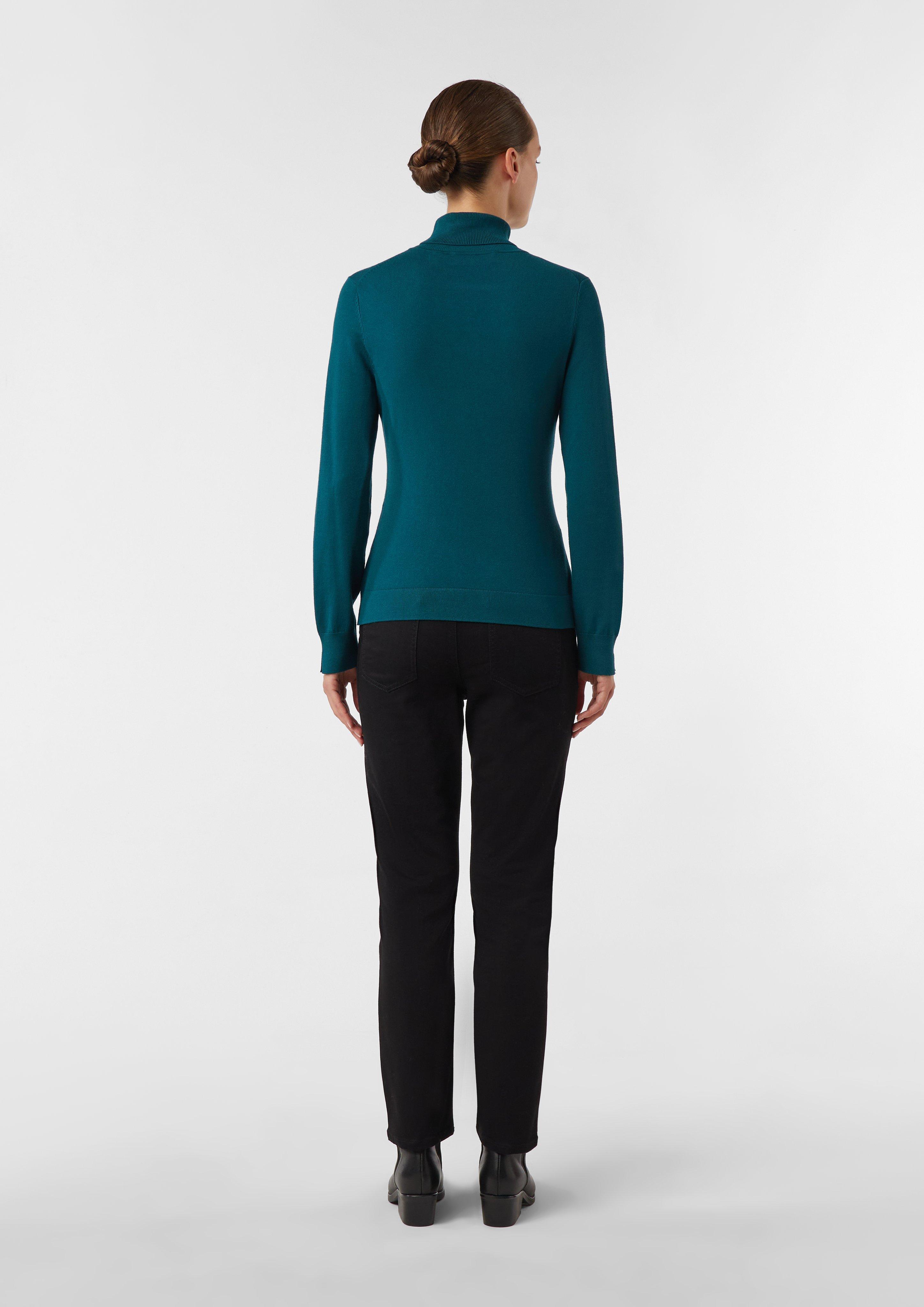 Knitted pullover in 6923