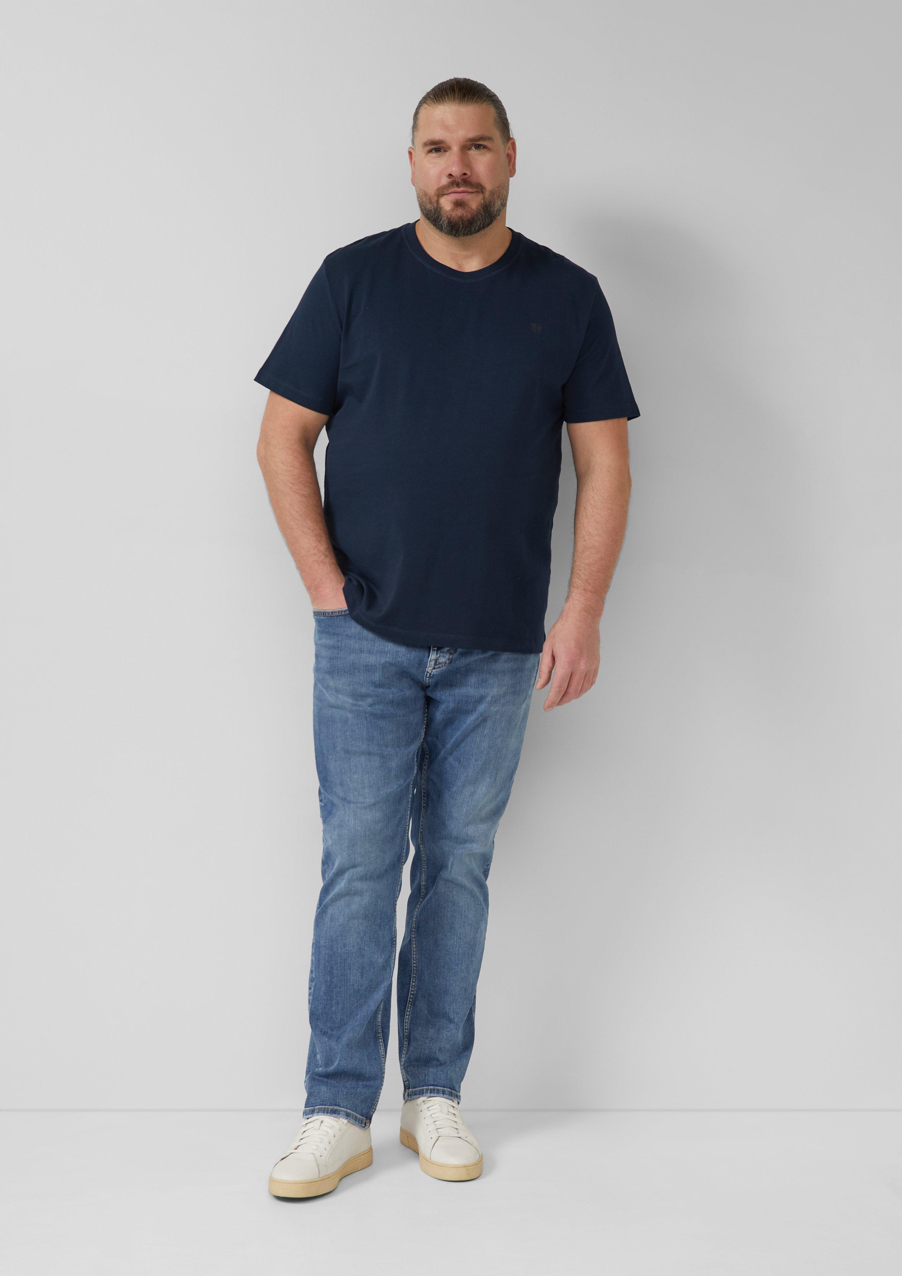 T-shirt in 5978, 7953 & 9000