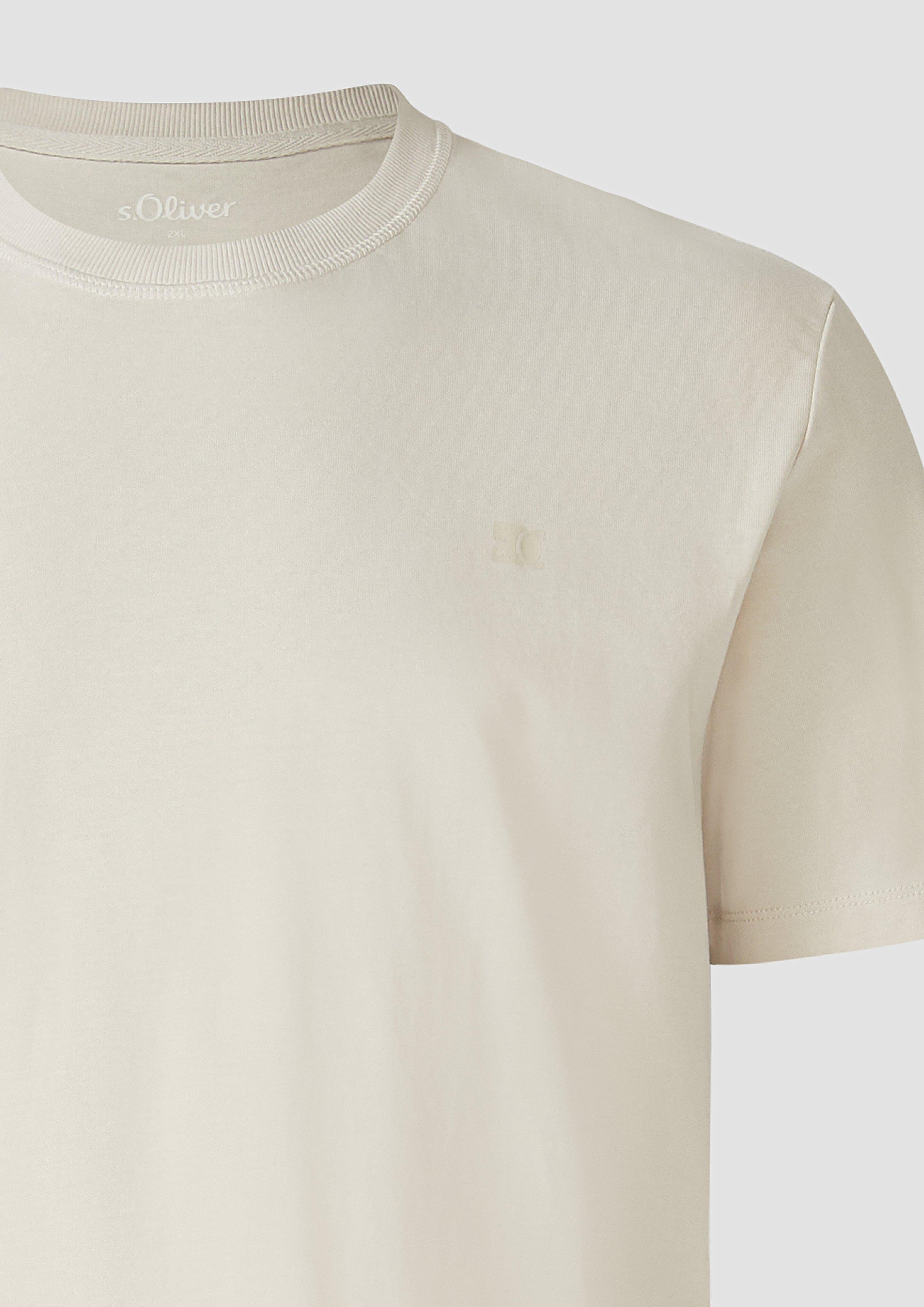 T-shirt in 9000, 7953 & 5978