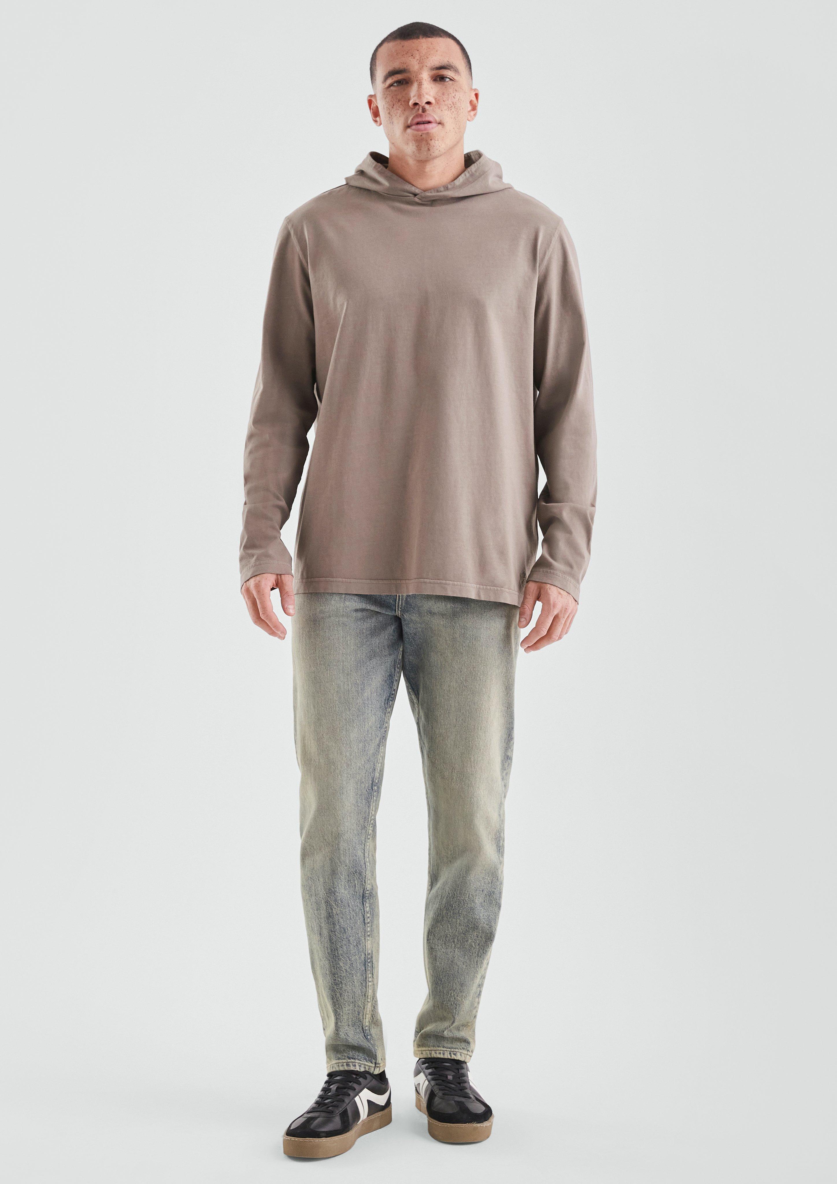 T-shirt in 8915 & 9999