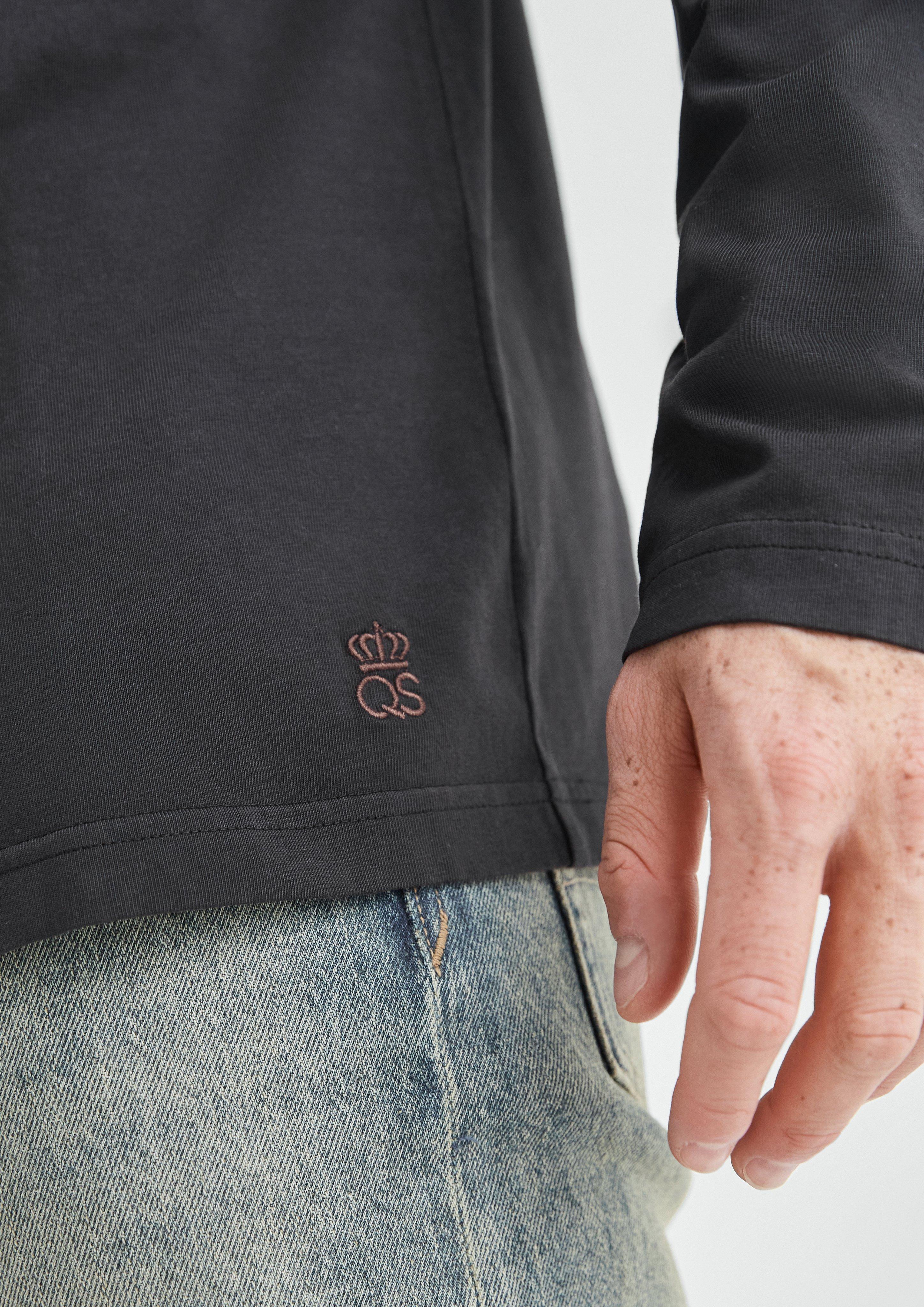 T-shirt in 9999 & 8915