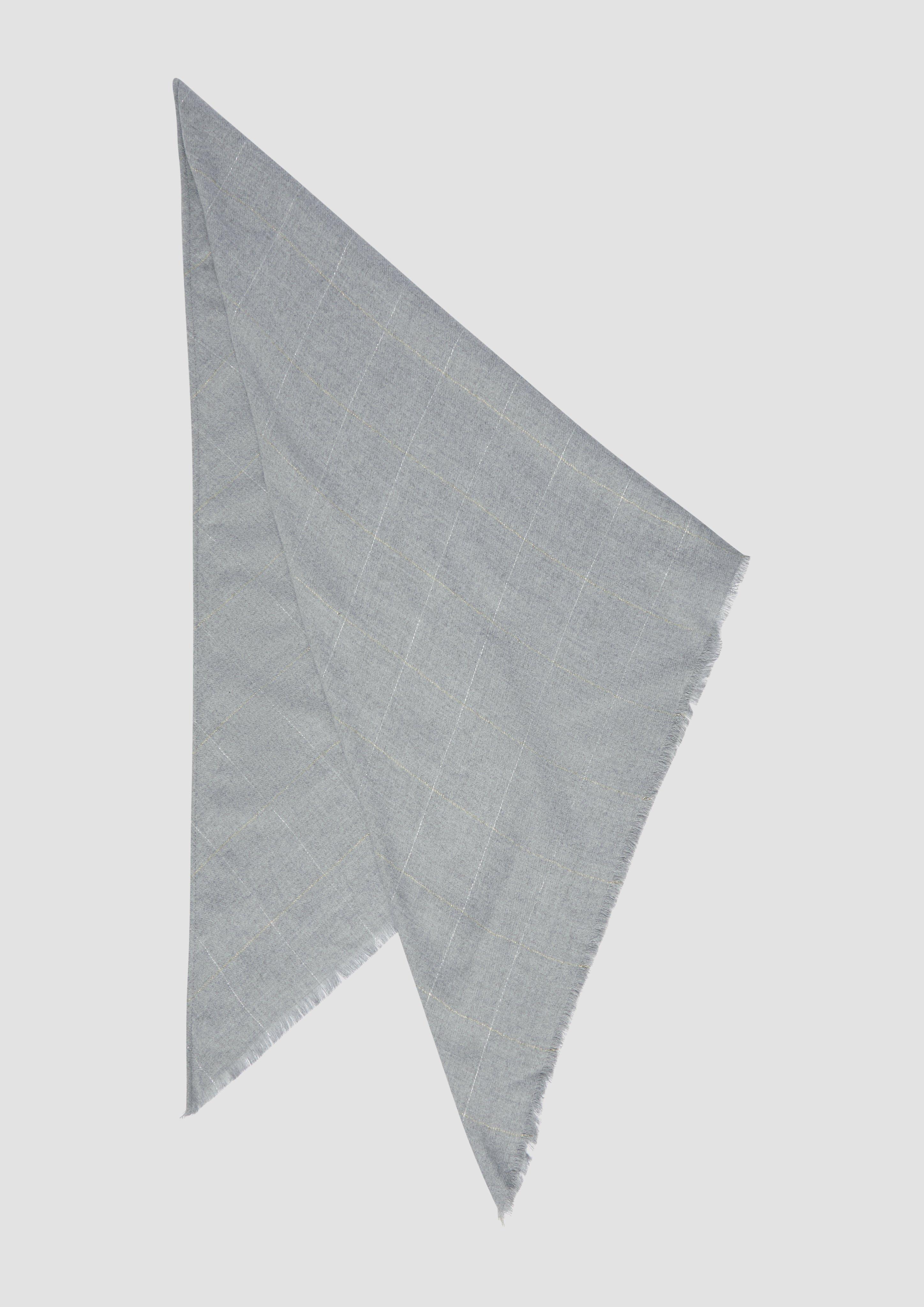 Écharpe in 9400 & 9999