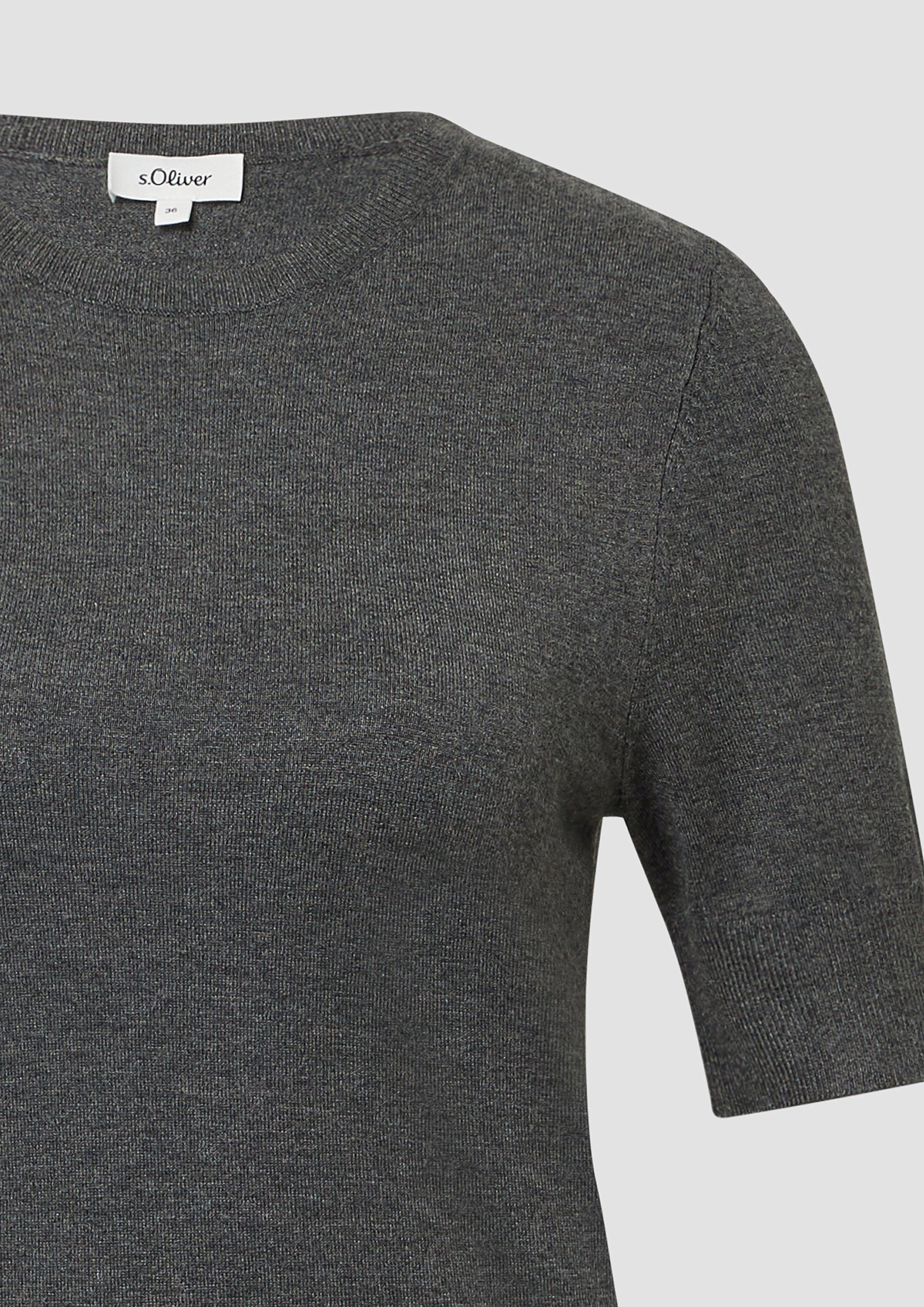 Pulover in 97W3, 3384 & 9999