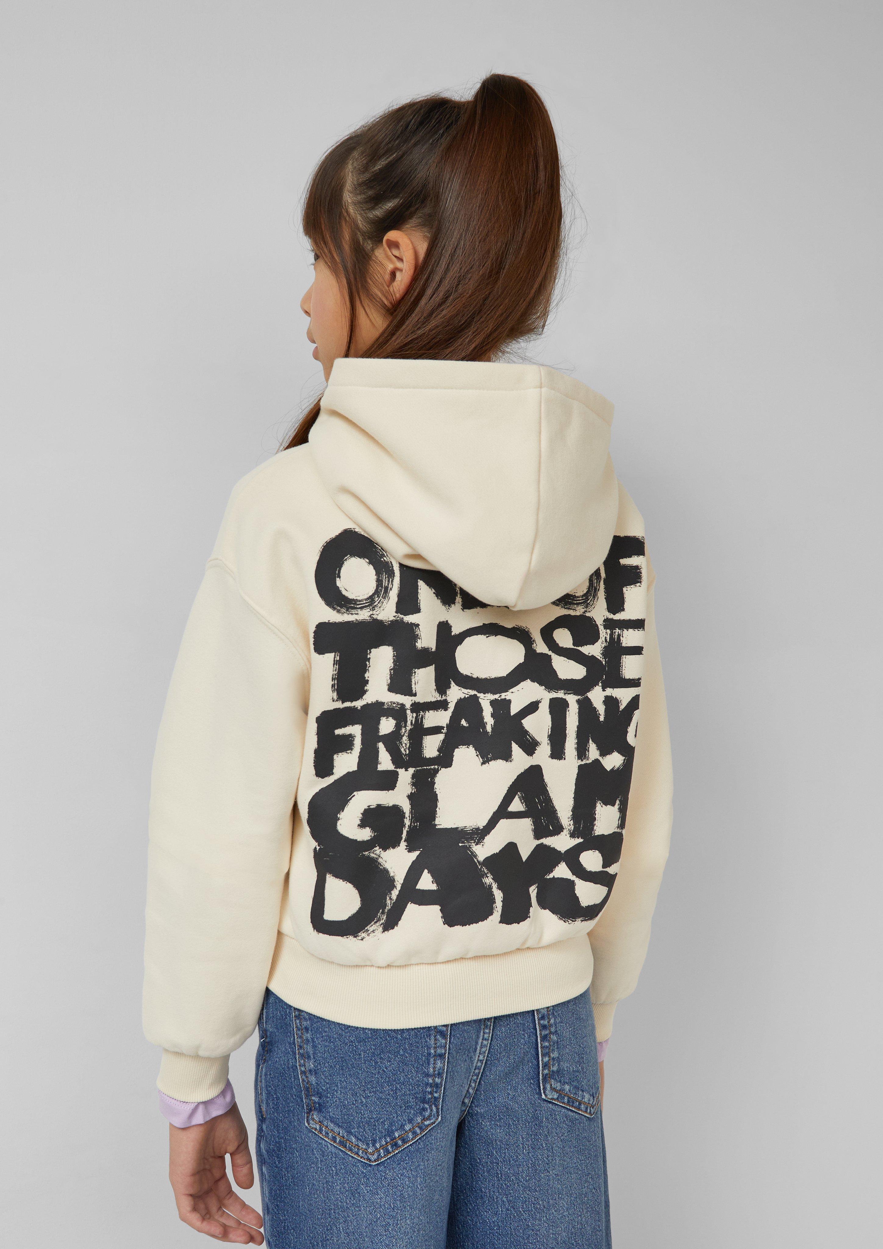 Sweatshirt in 04D2, 32D2, 04D1 & 49D1