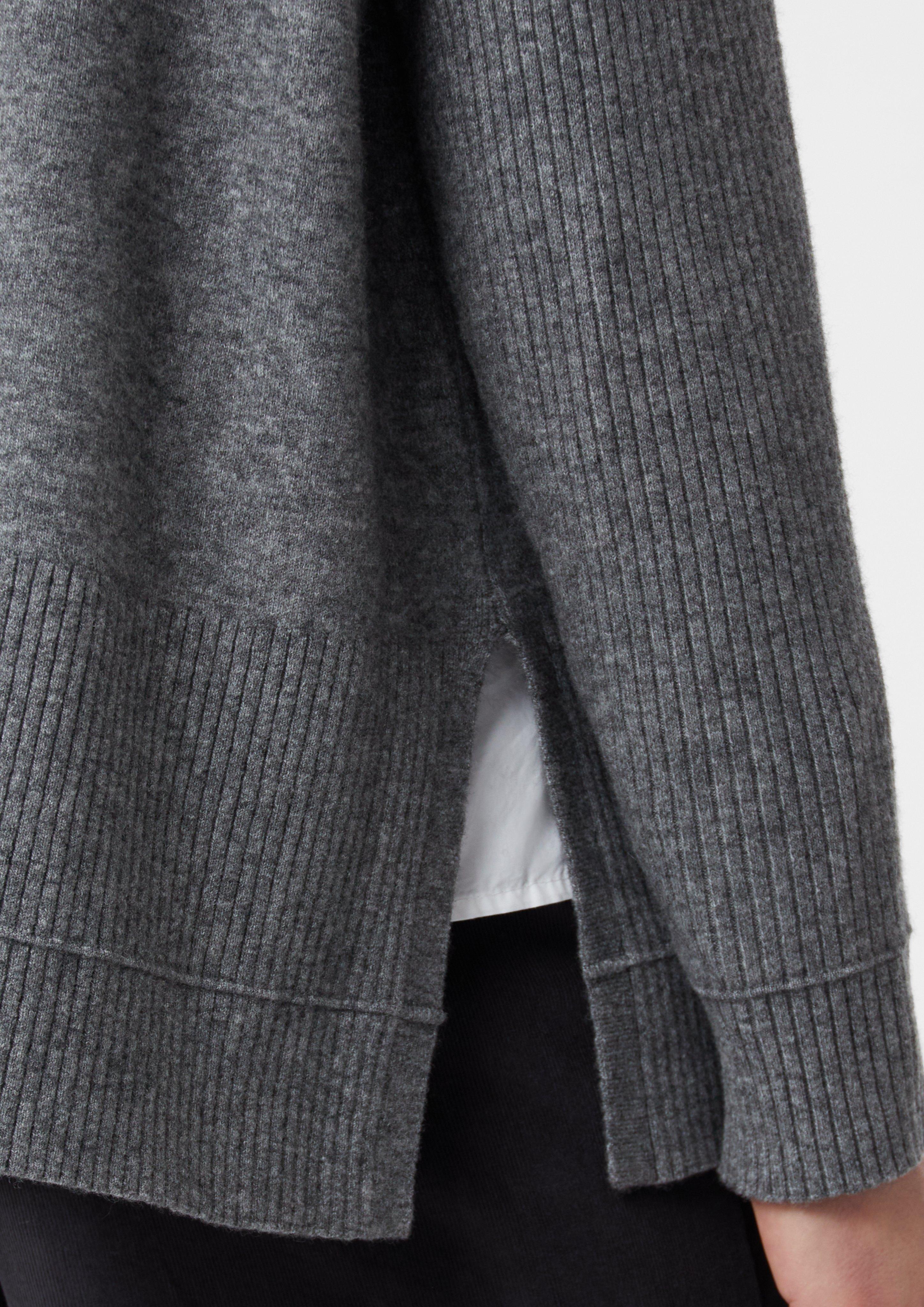 Knitted pullover in 95W7