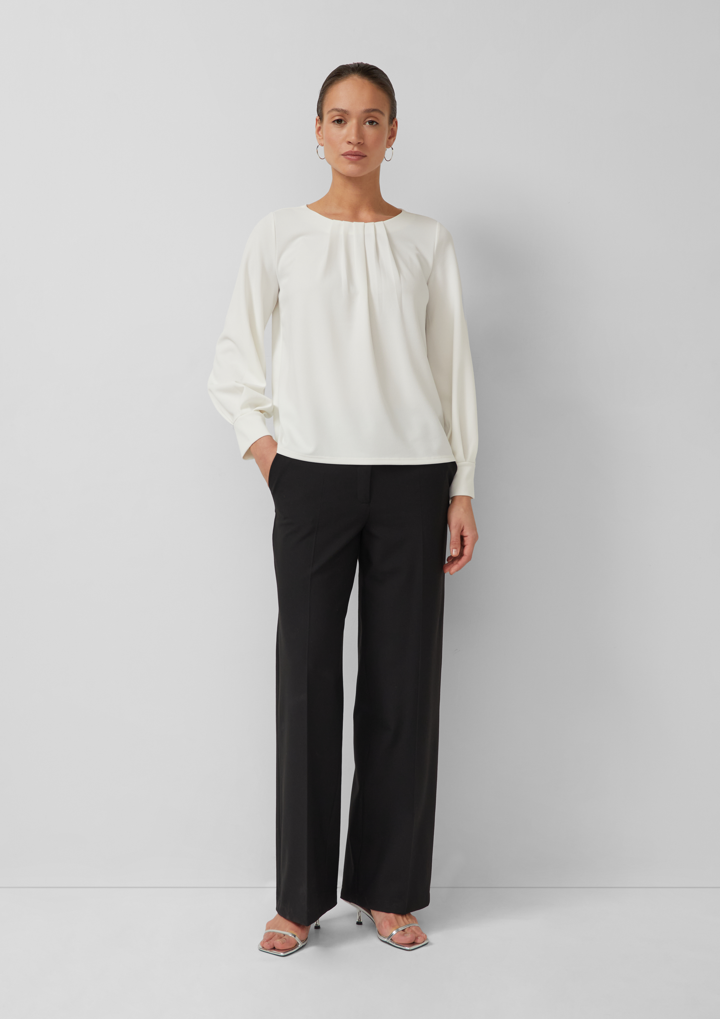 T-Shirt in 0200 & 5959