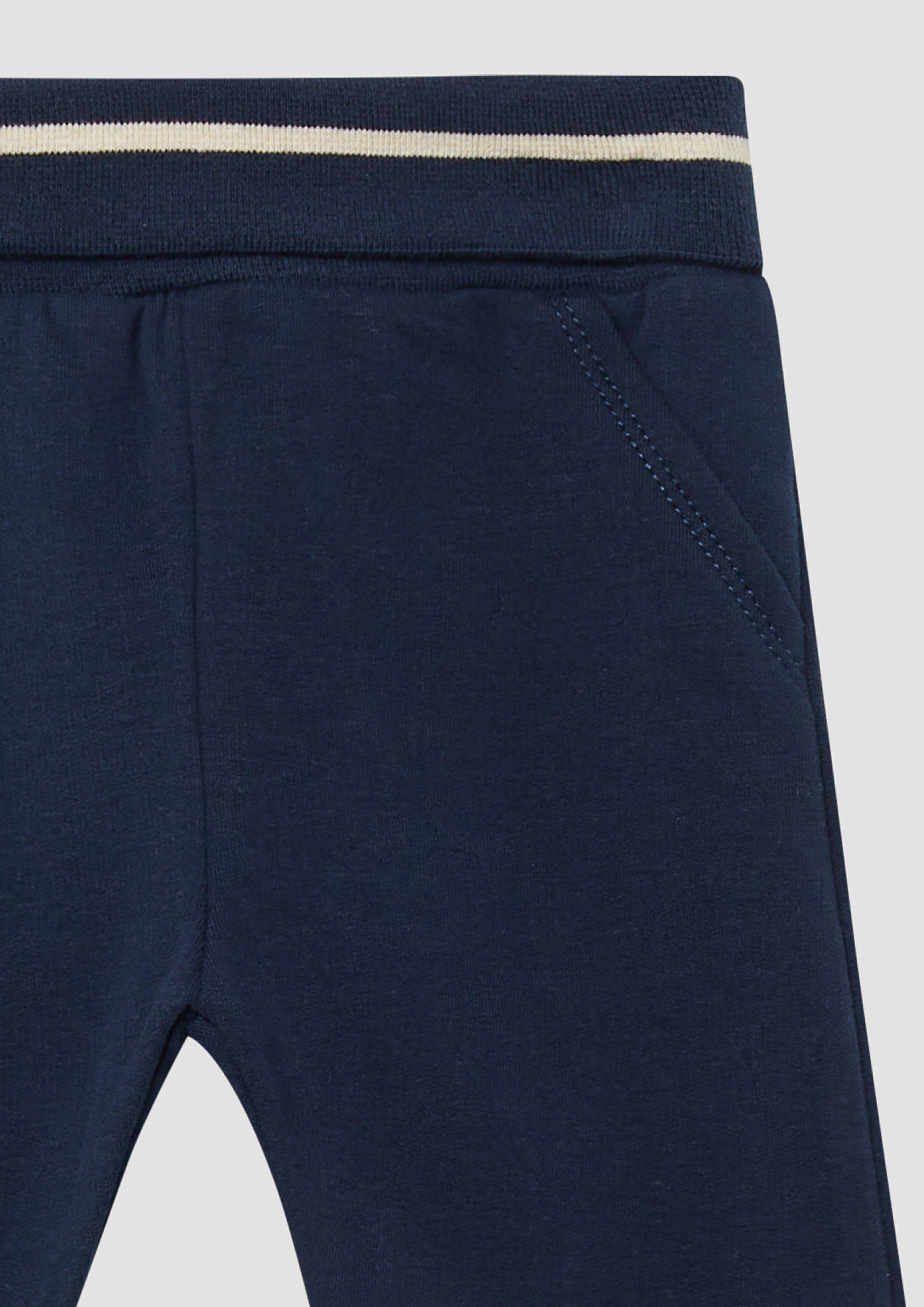 Legging in 5952, 4917, 50A1, 4511 & 8844