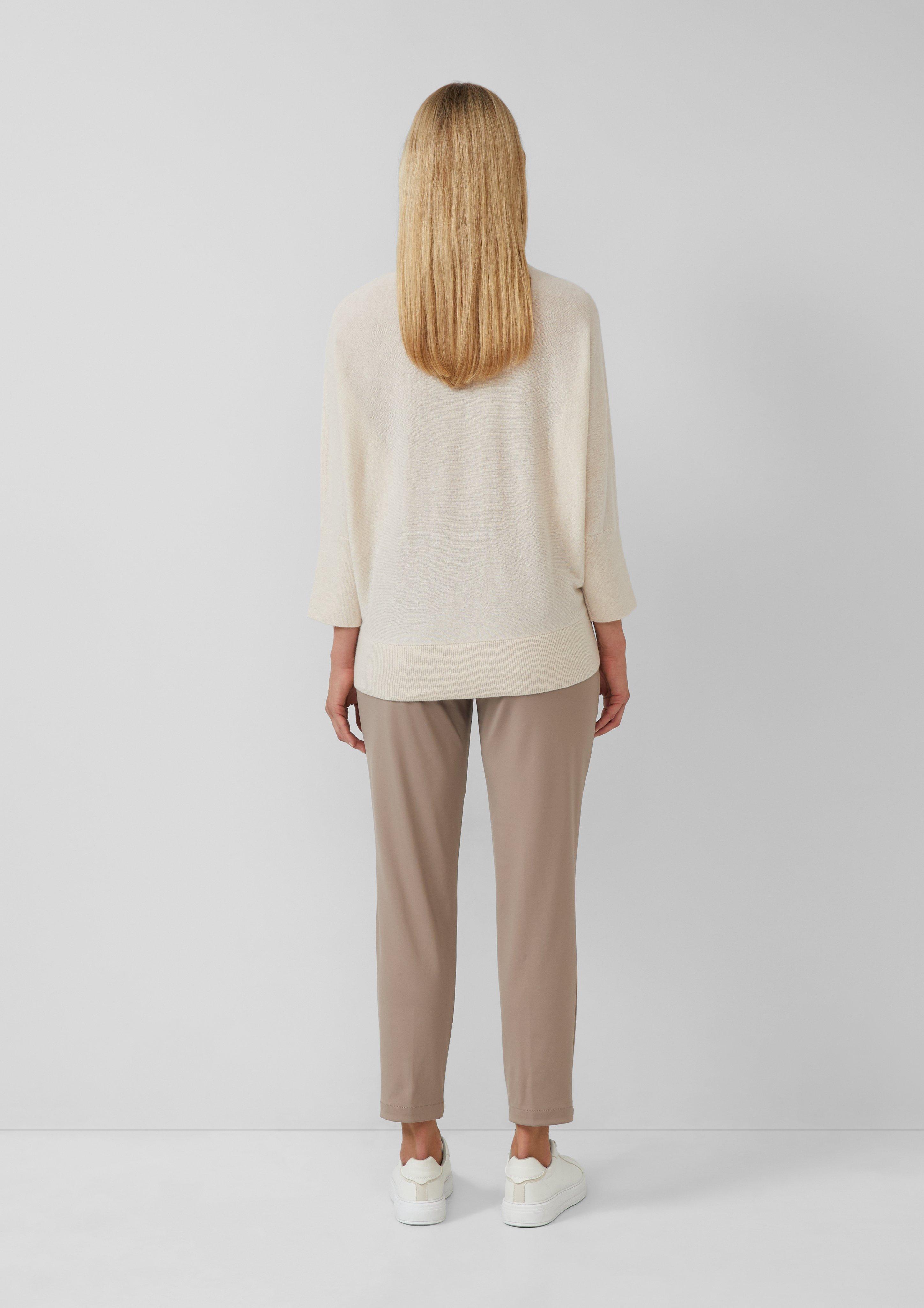 Pull en tricot in 93W1 & 9400