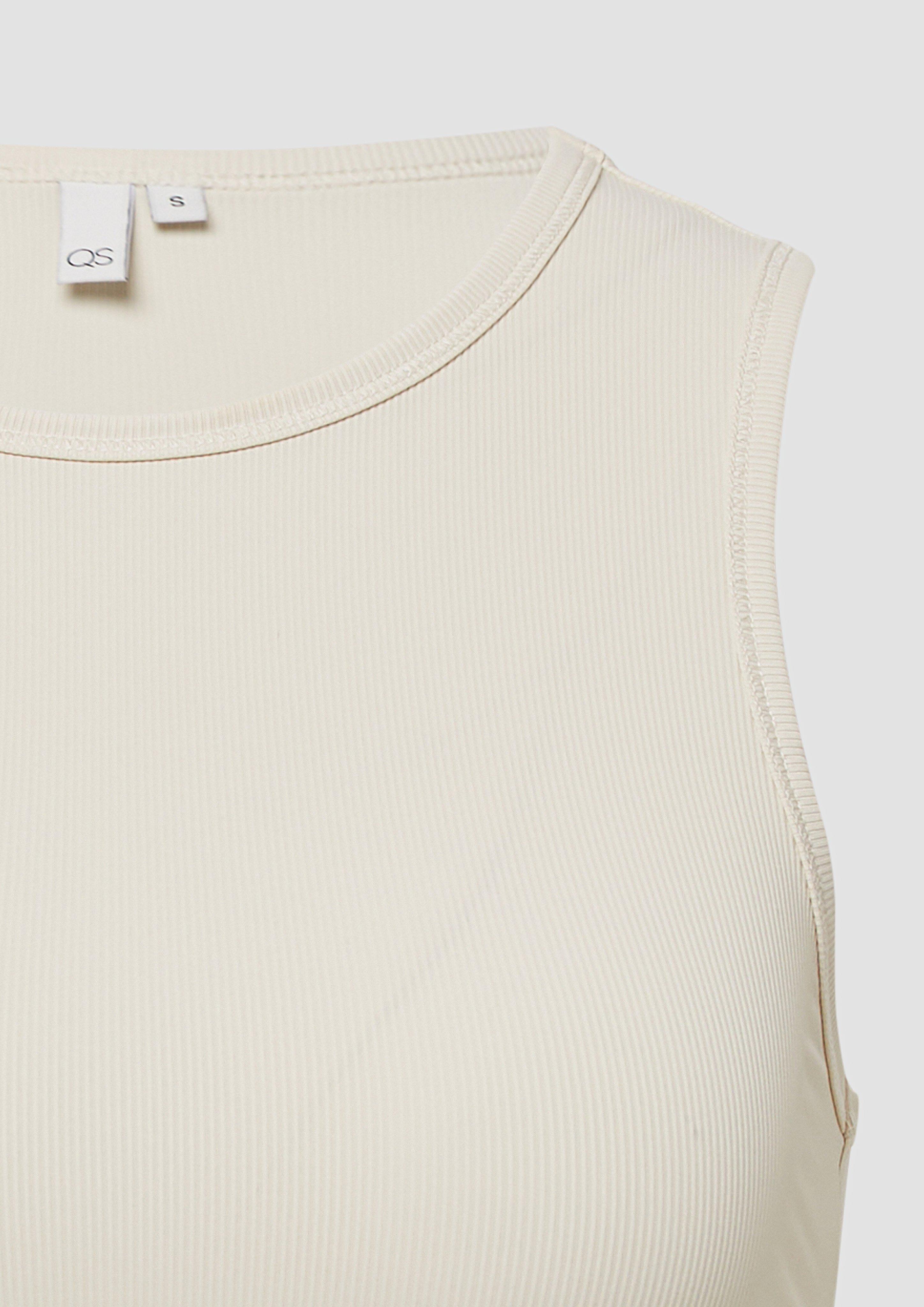 T-shirt in 0808, 7297 & 9825