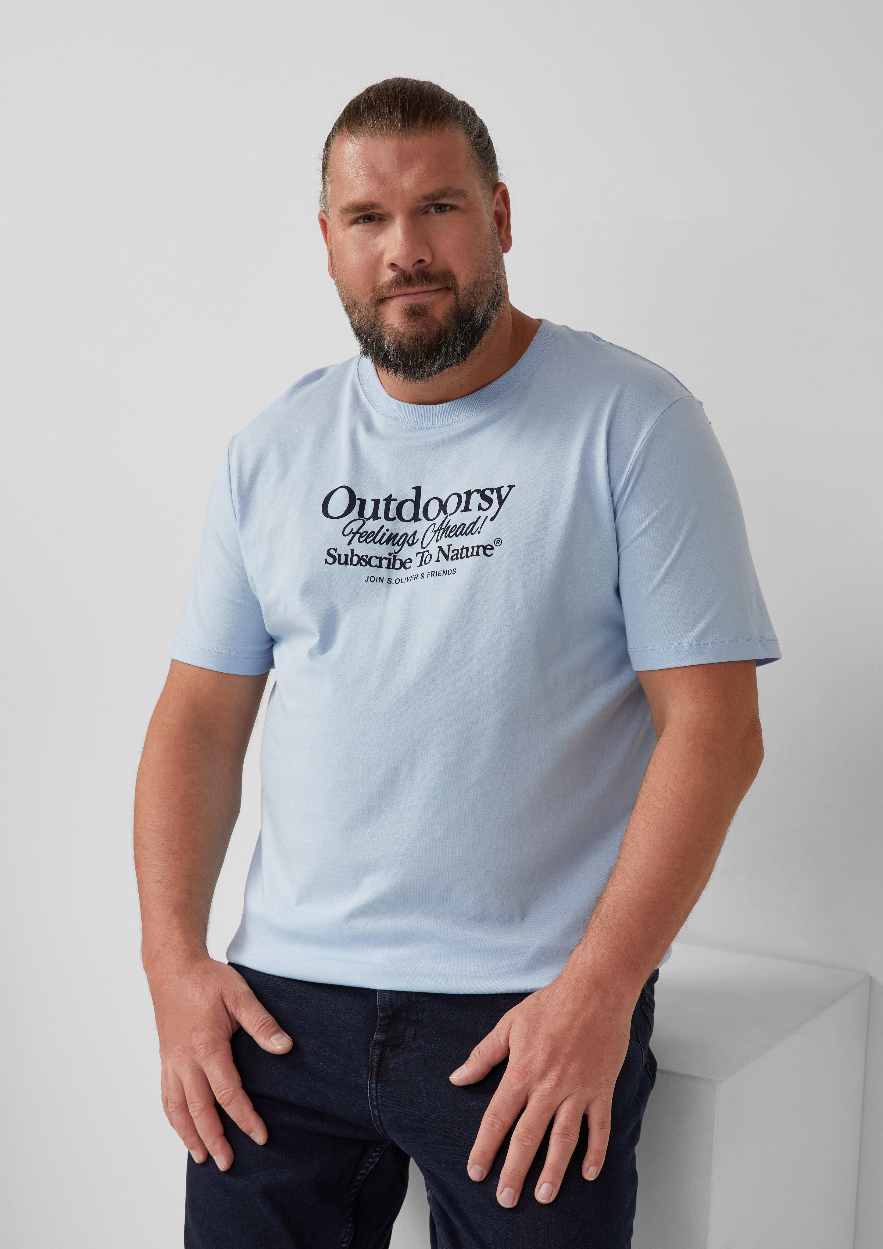 T-shirt in 50D2, 73D2, 79D1, 55D1, 01D1, 59D1 & 79D2