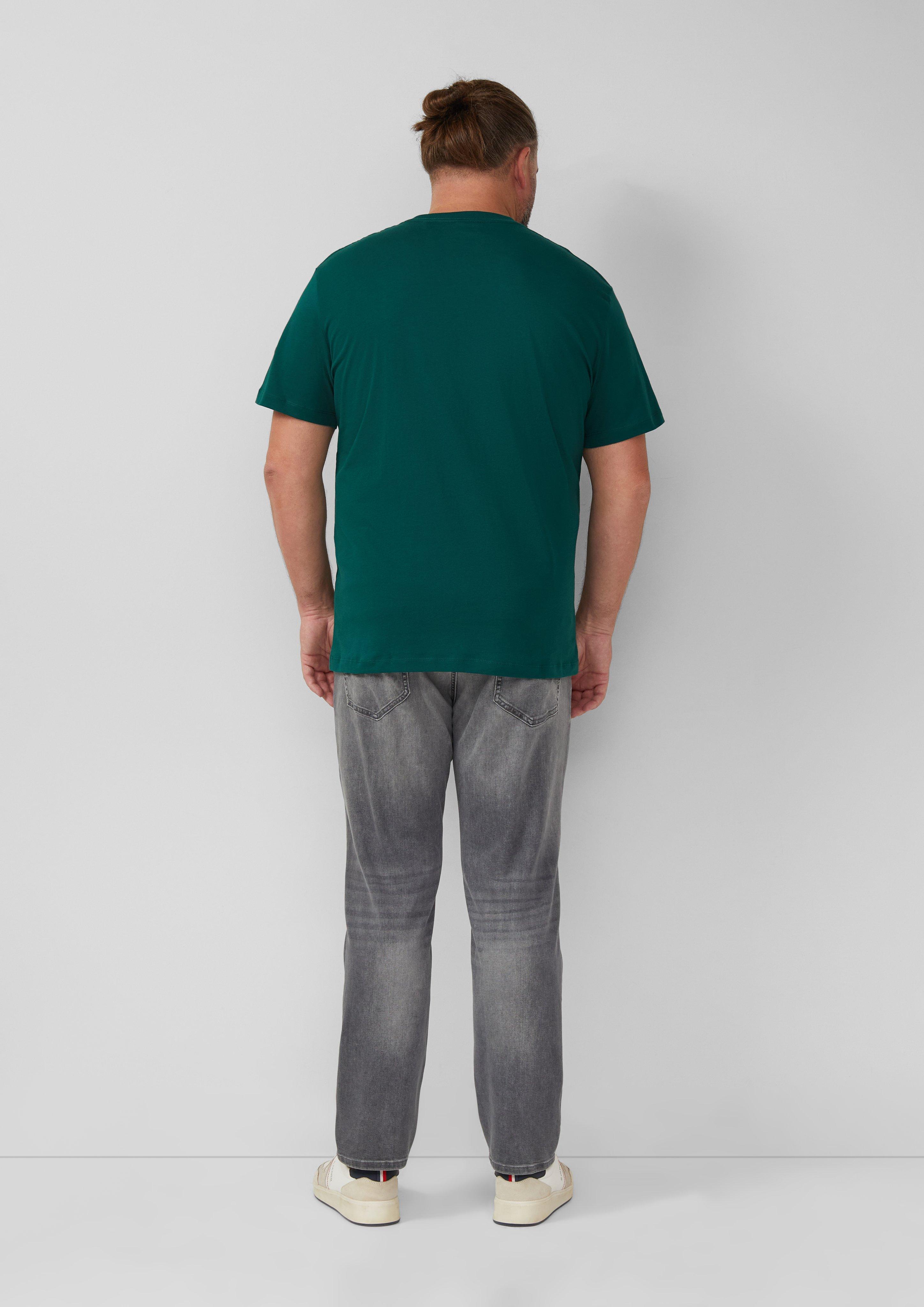 T-shirt in 79D4, 55D1, 90D1, 59D4, 90D3, 90D2, 73D3 & 95D2