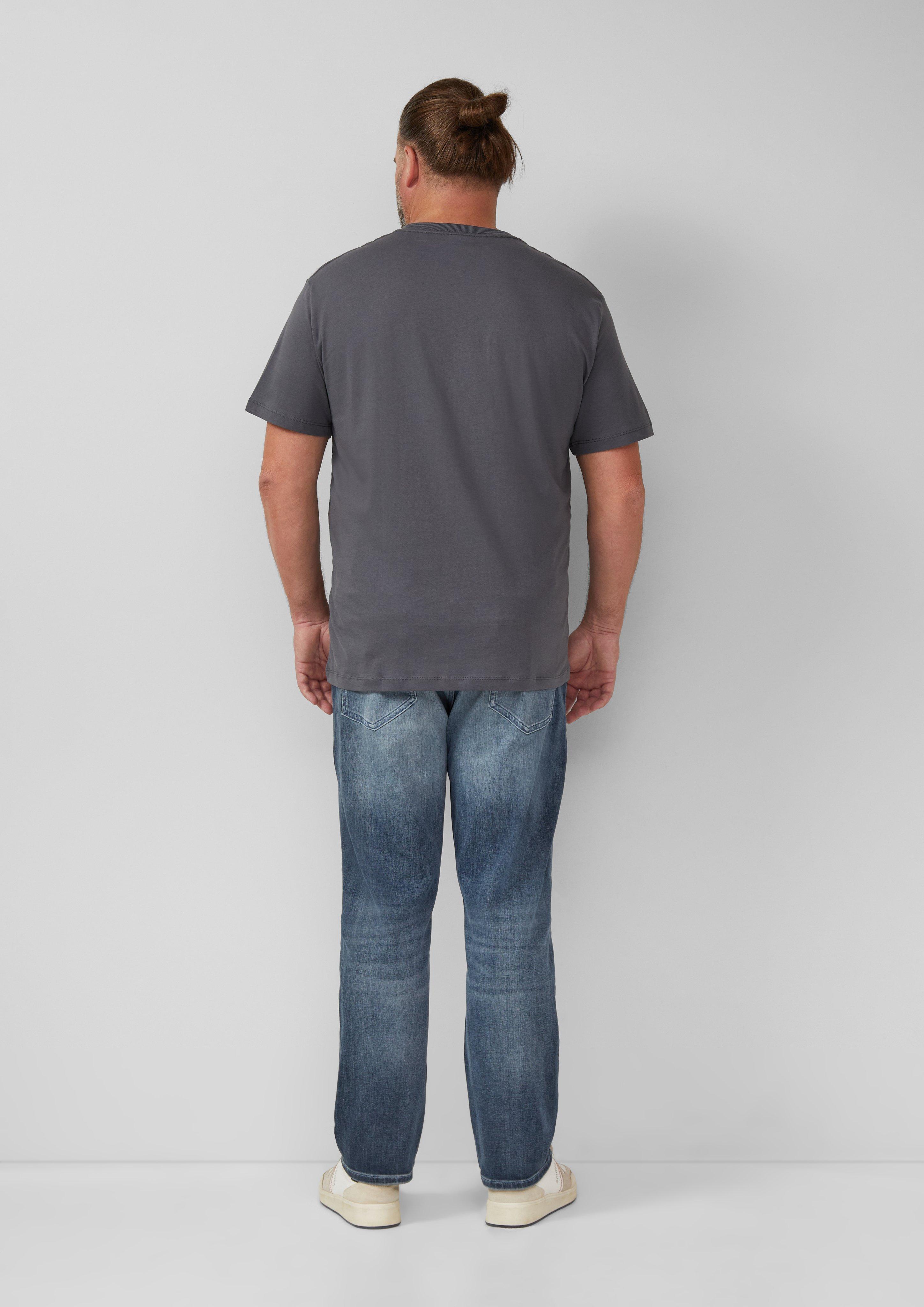 T-Shirt in 95D2, 55D1, 90D1, 59D4, 79D4, 90D3, 90D2 & 73D3