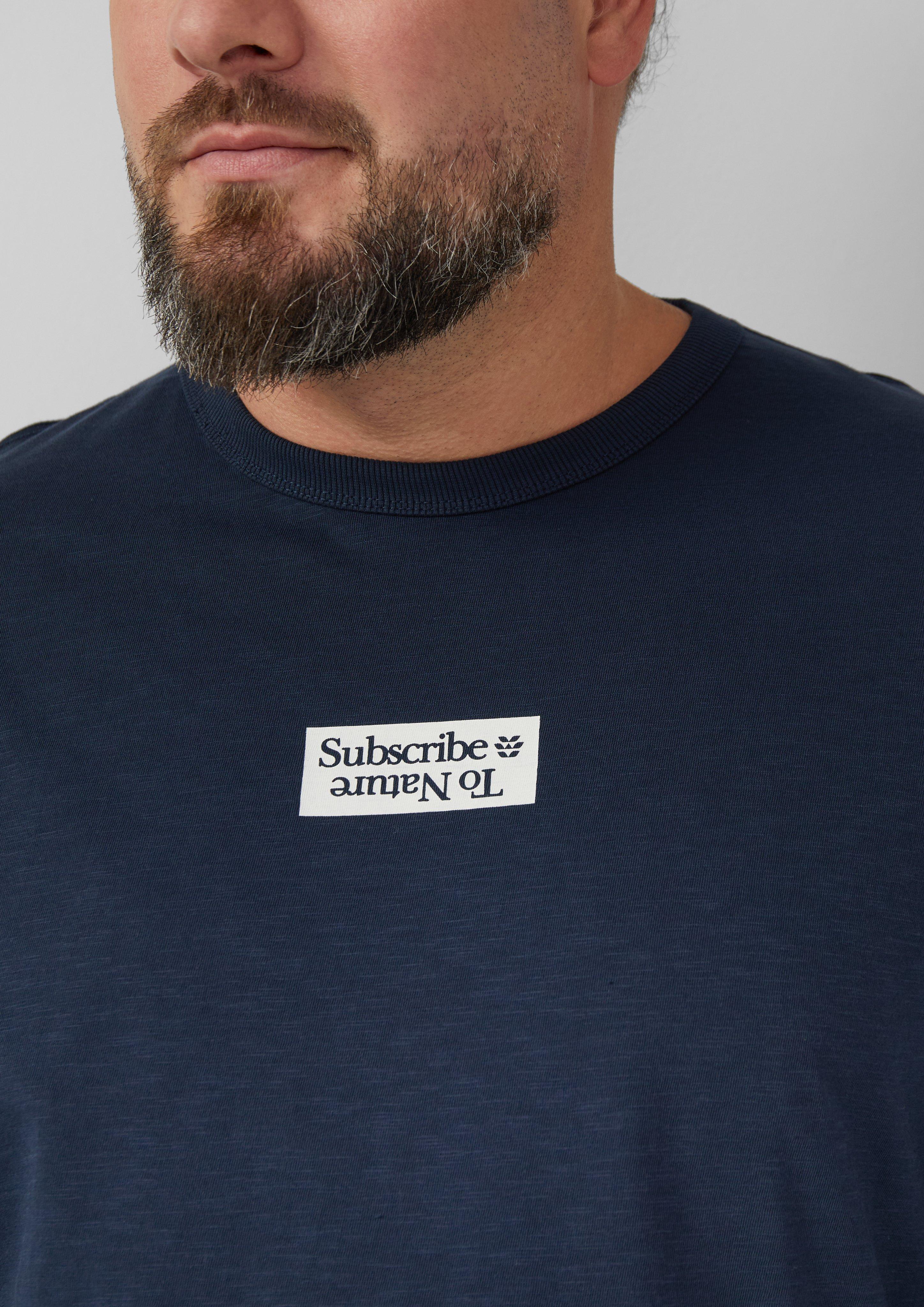 T-Shirt in 59D1 & 01D1