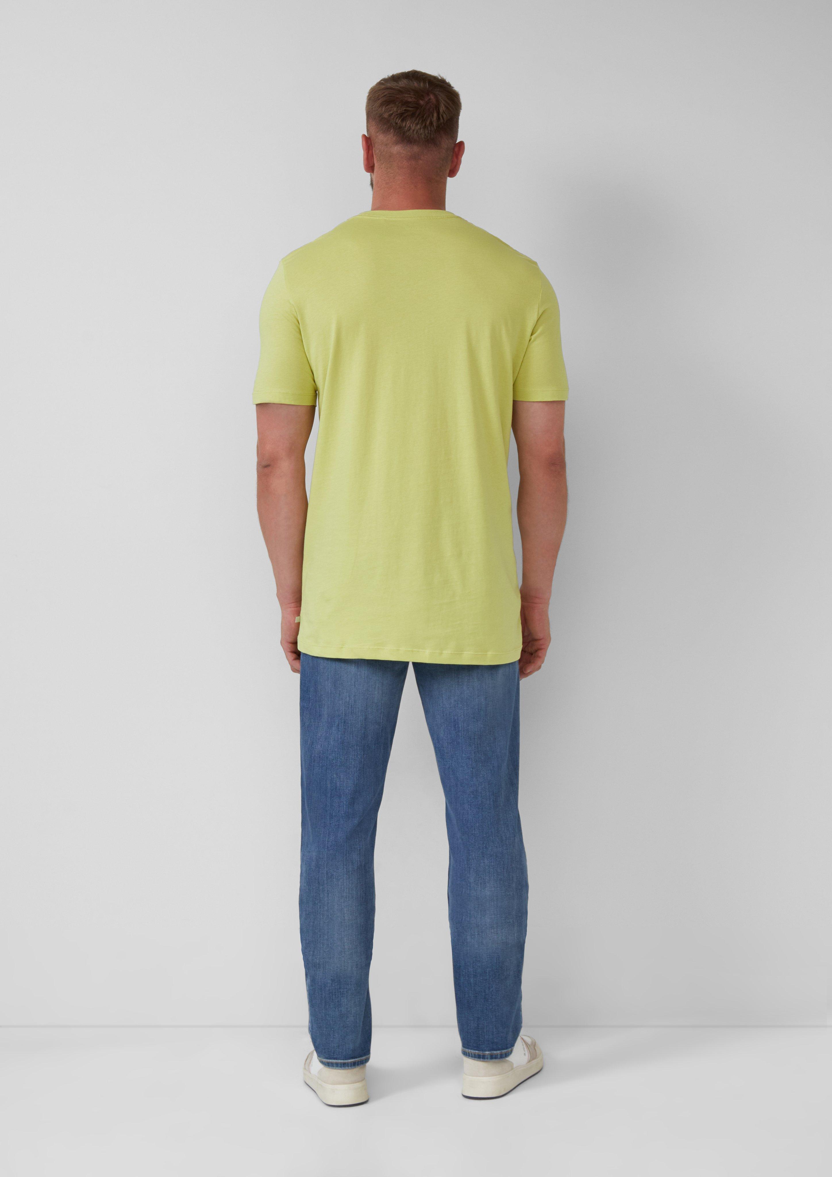 T-shirt in 73D2, 50D2, 55D1, 01D1 & 95D2