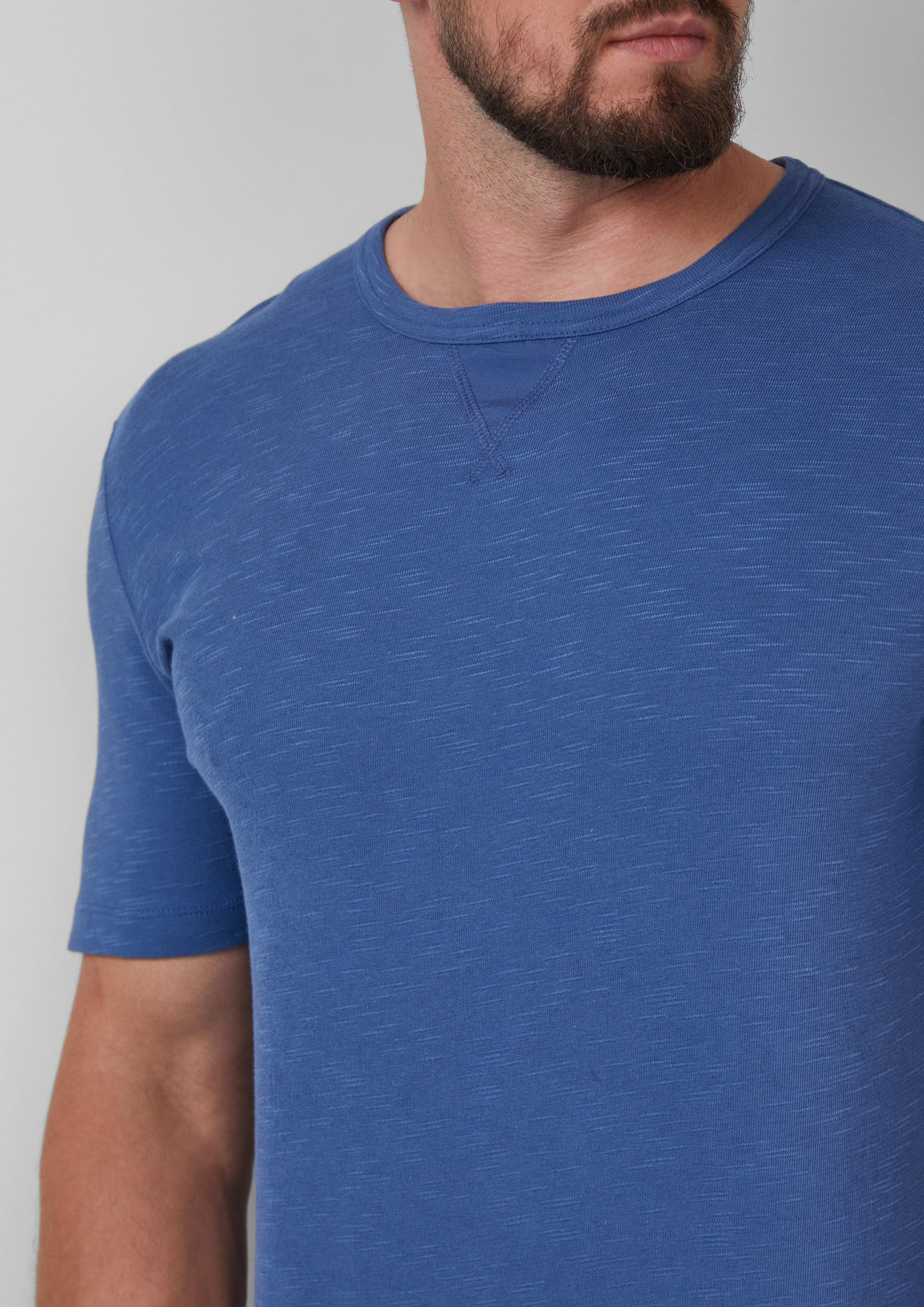 T-Shirt in 5527, 7953 & 5978