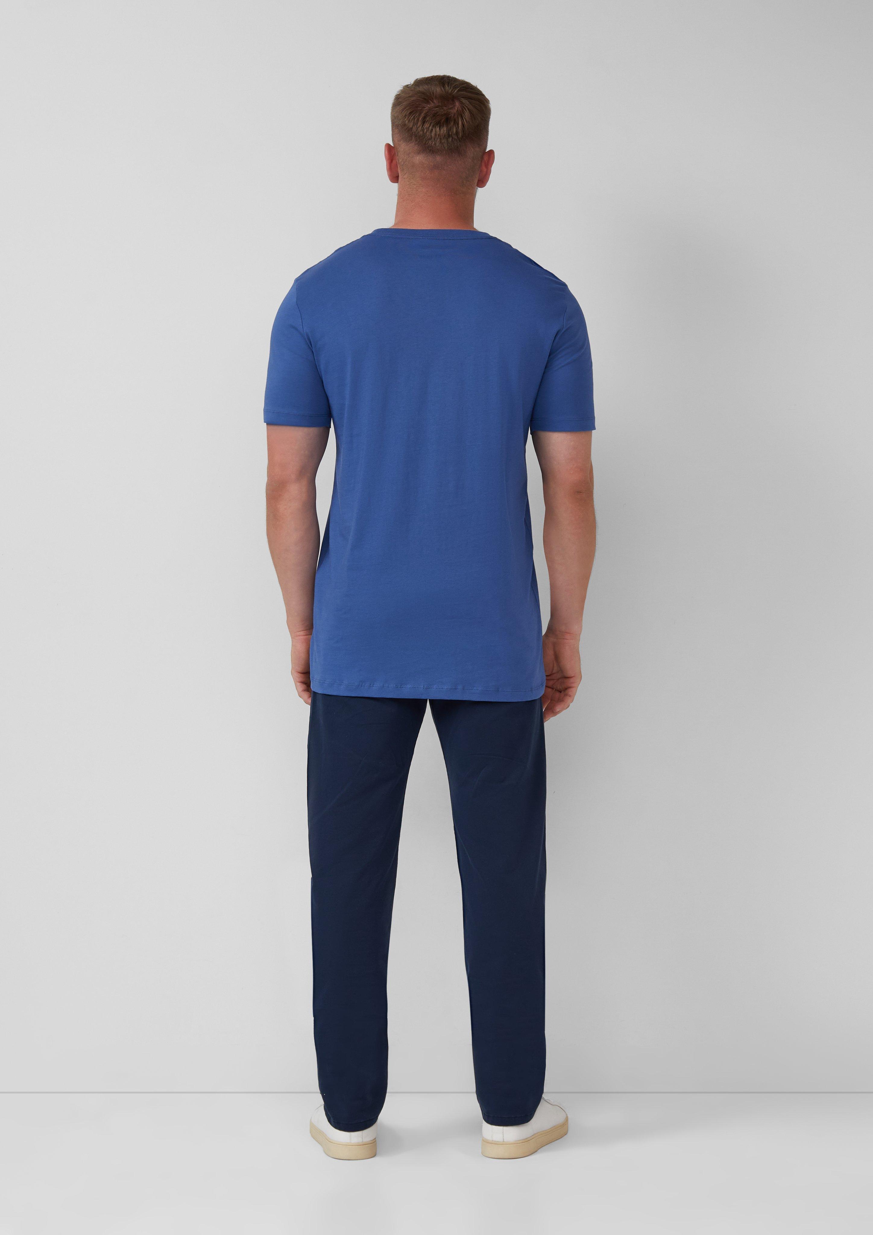 T-Shirt in 55D1, 79D4, 90D1, 90D3, 90D2, 95D2, 73D3 & 59D4