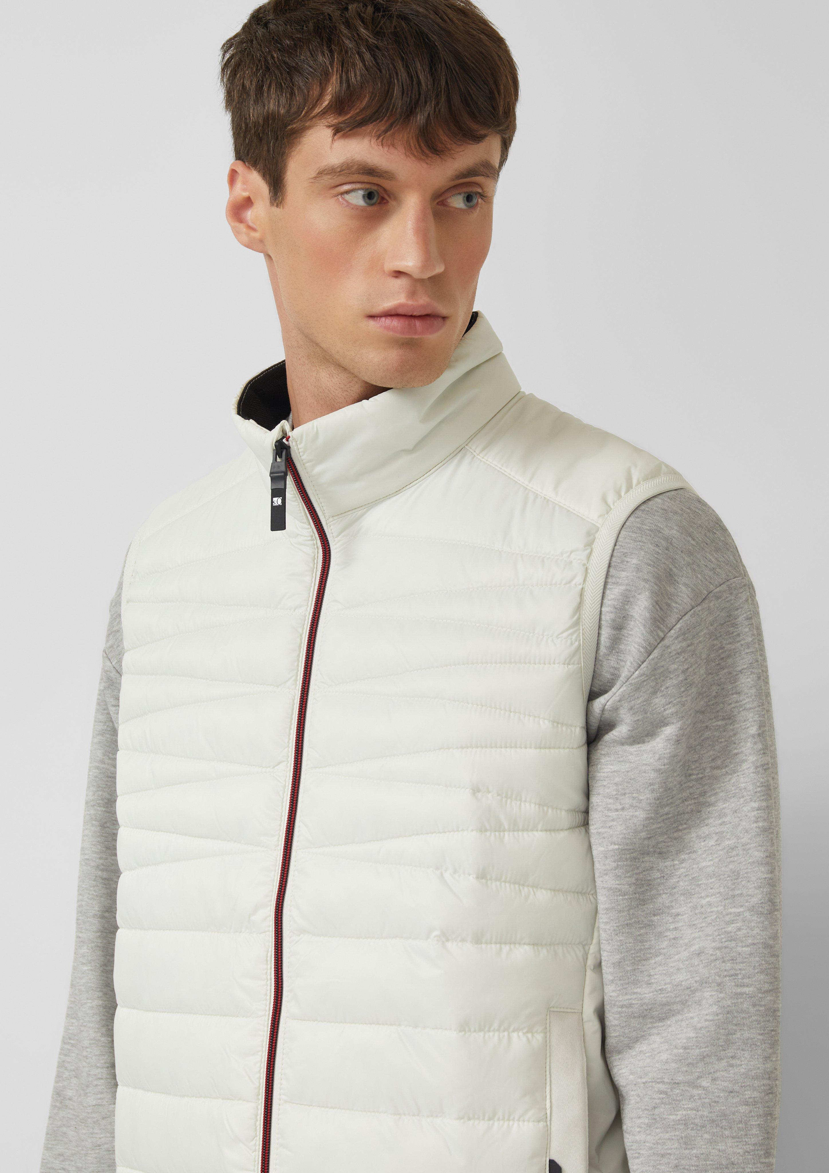 Outdoor waistcoat in 9001, 5978, 8902 & 7521