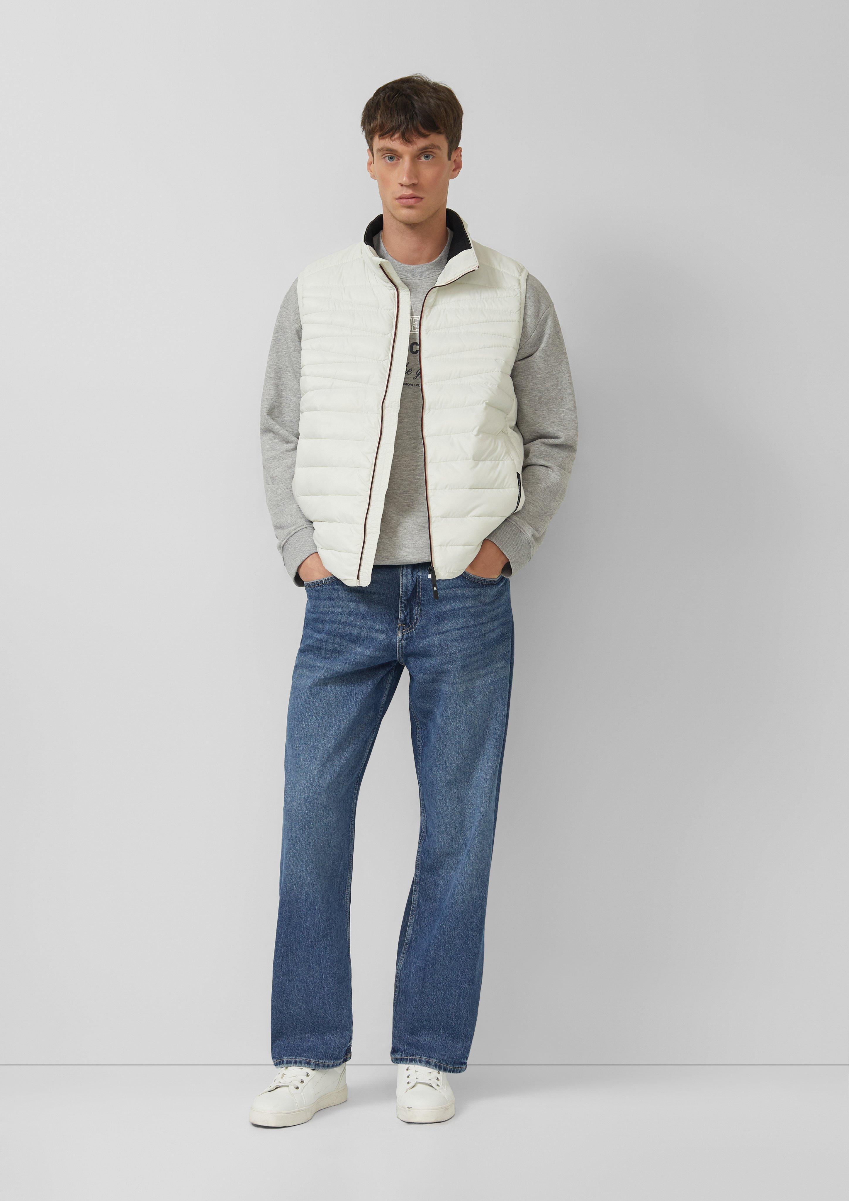 Outdoor waistcoat in 9001, 5978, 8902 & 7521