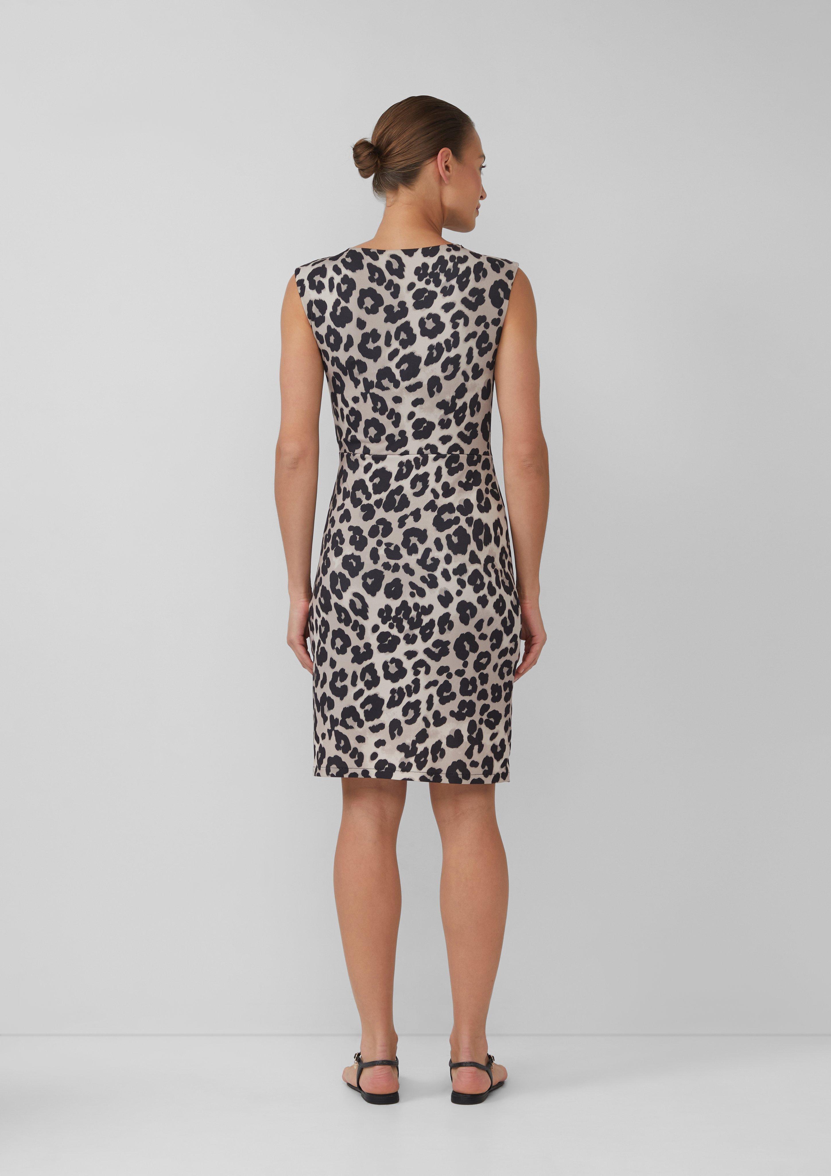 Kleid in 93A1 & 9999