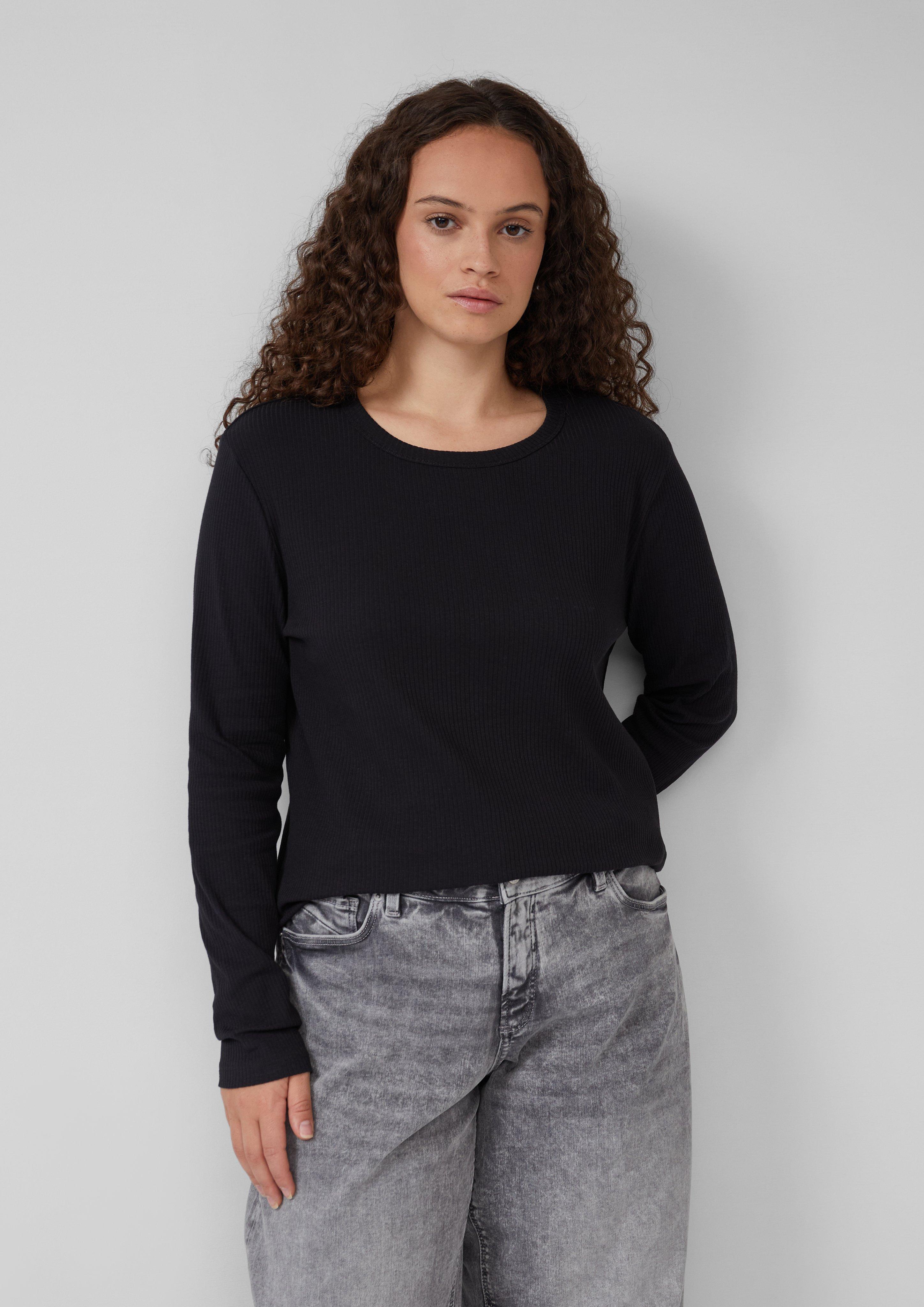 Majica in 9999, 6215 & 0200