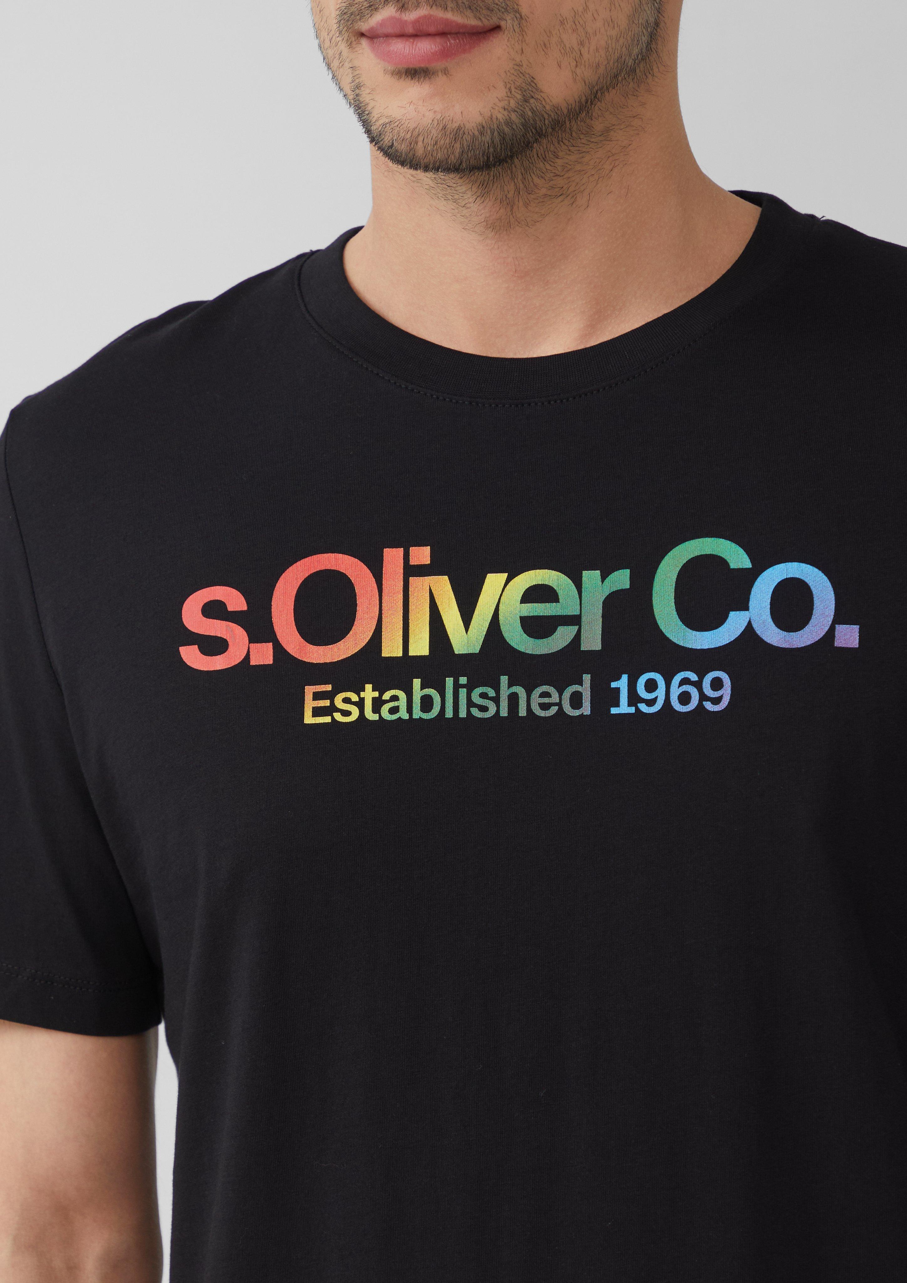 T-Shirt in 99D1 & 01D1