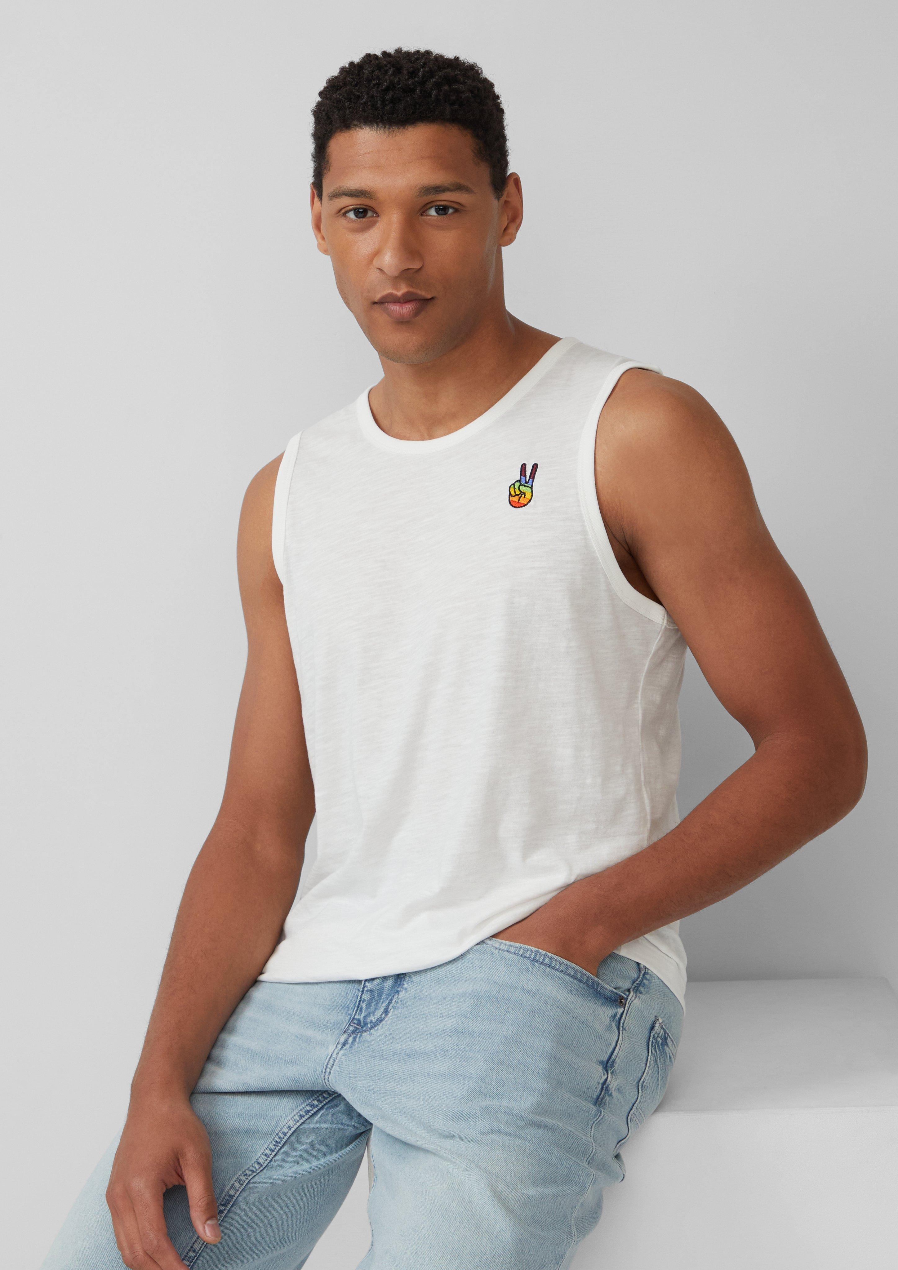 T-Shirt in 01D4 & 99D4