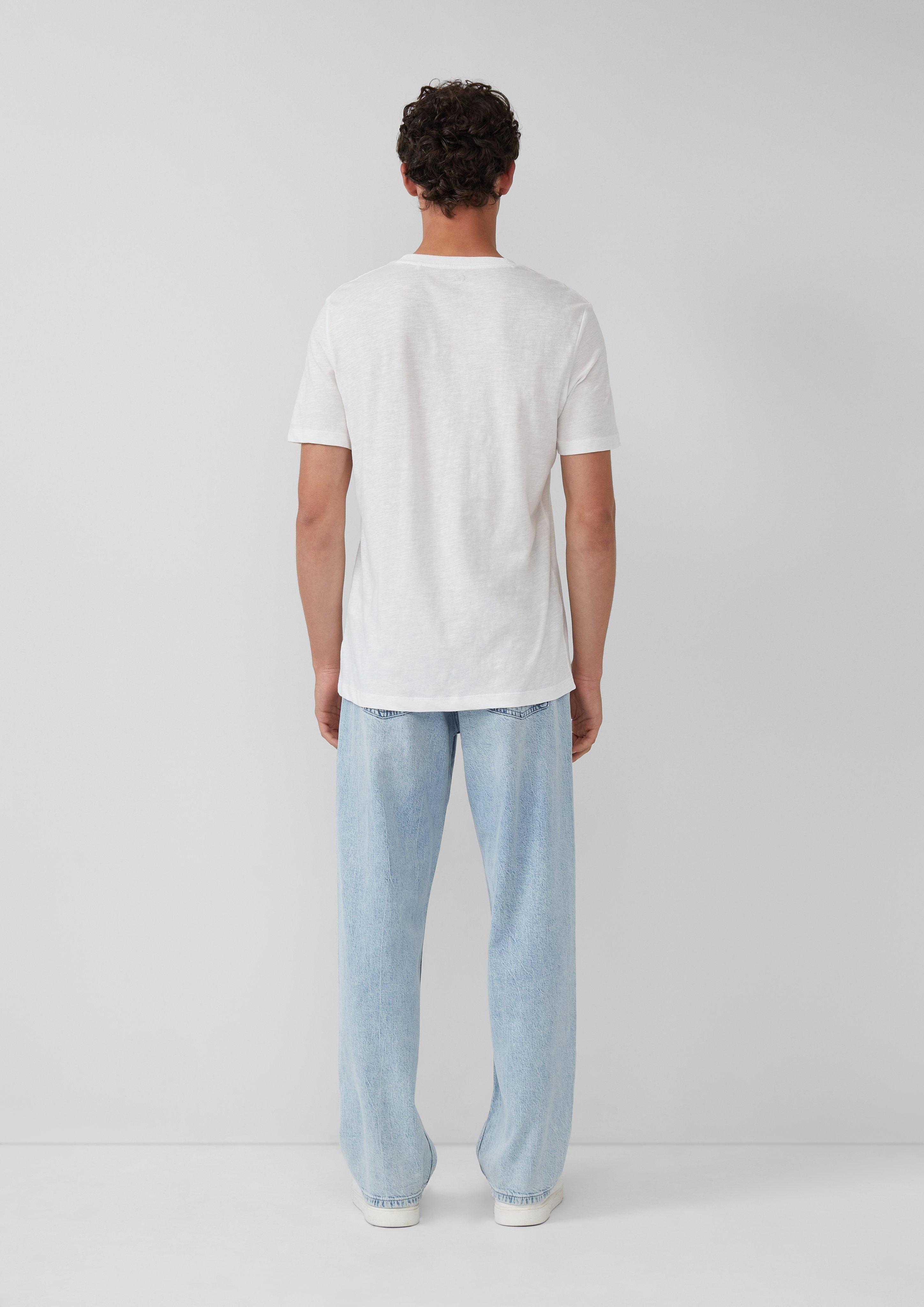 T-shirt in 01D1, 01D2, 99D3 & 99D4