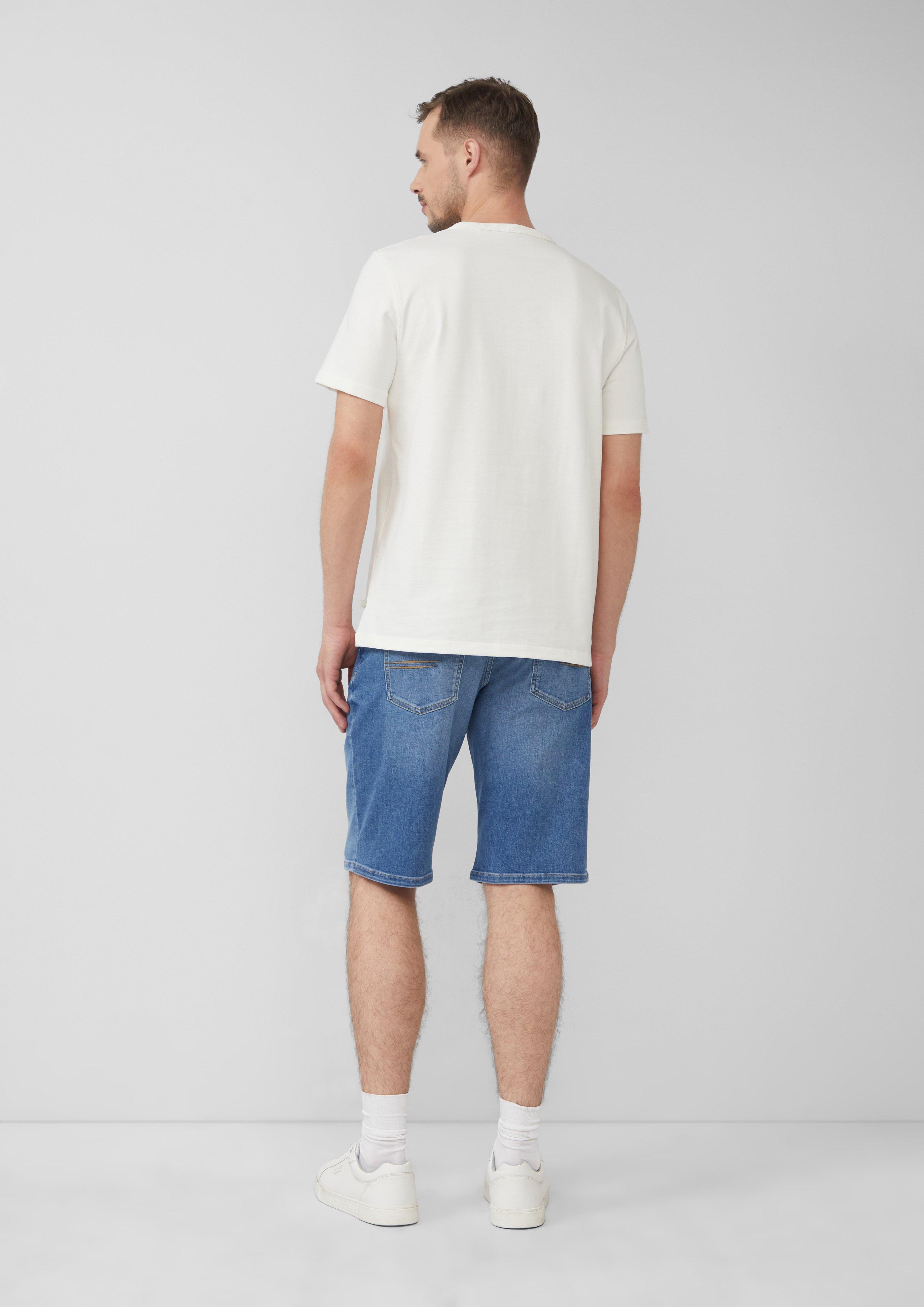 T-Shirt in 01D2, 94D3, 94D4, 99D6, 01D1 & 99D5