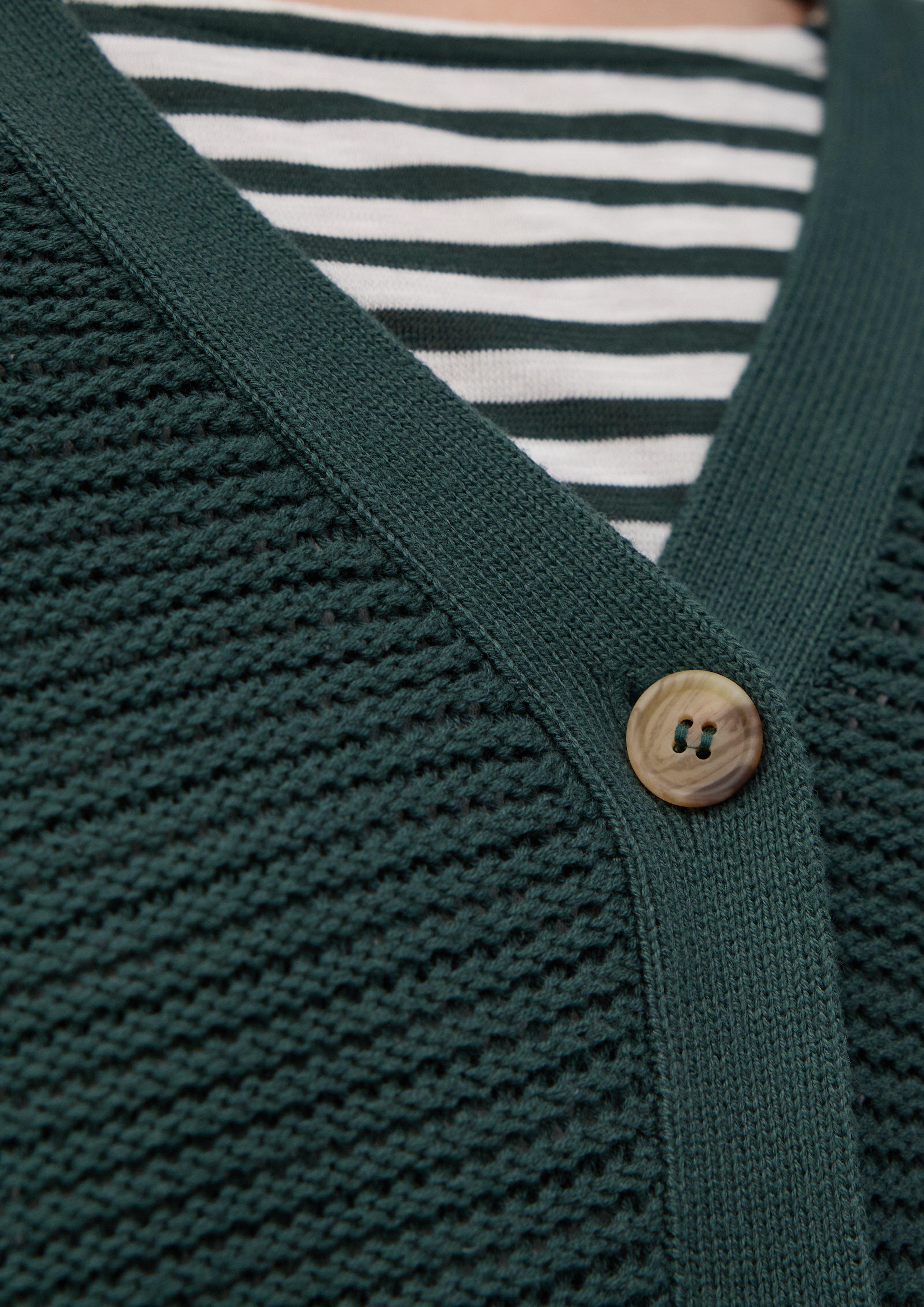 Cardigan in 6933, 5141 & 81W8