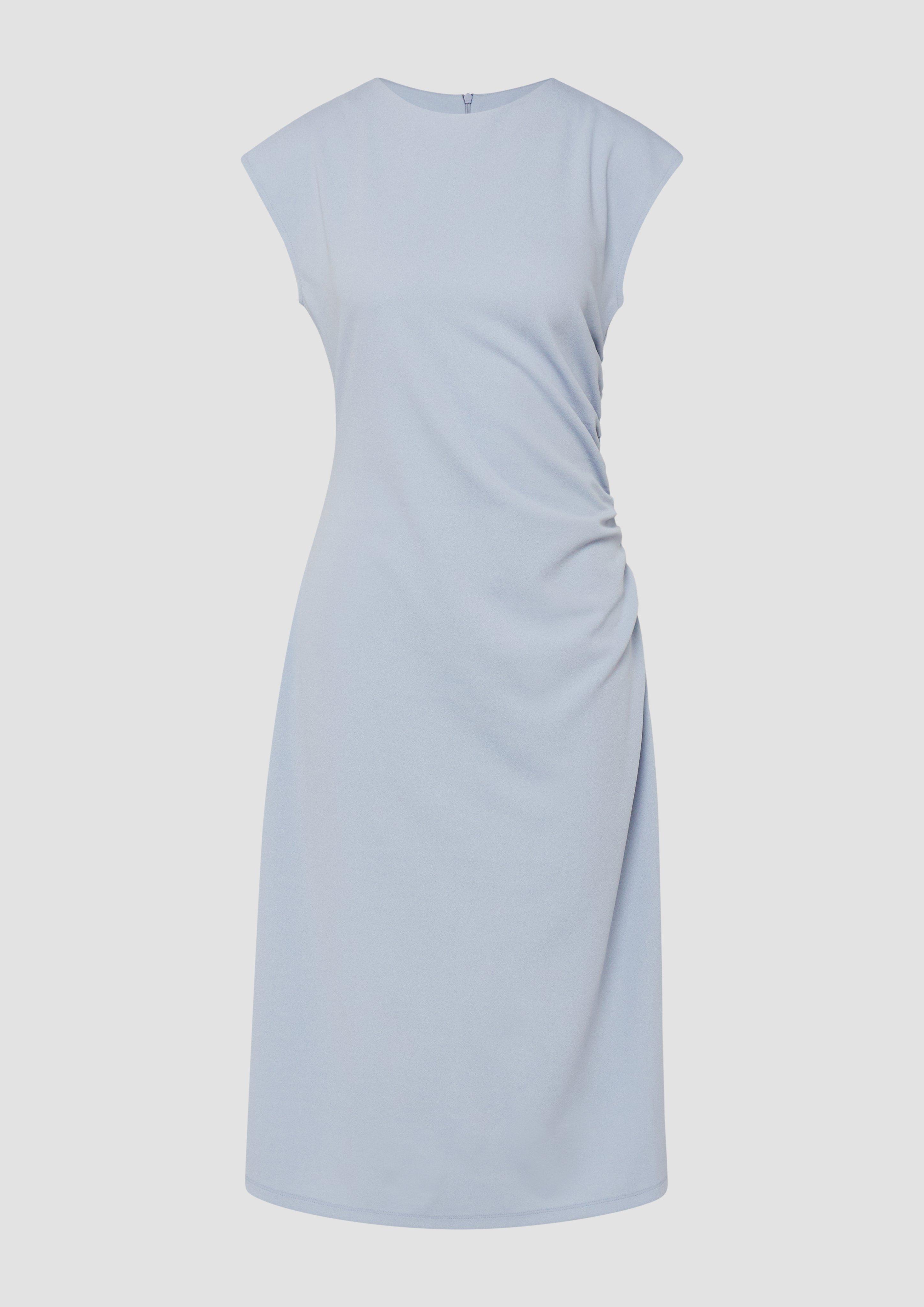 Kleid in 5136