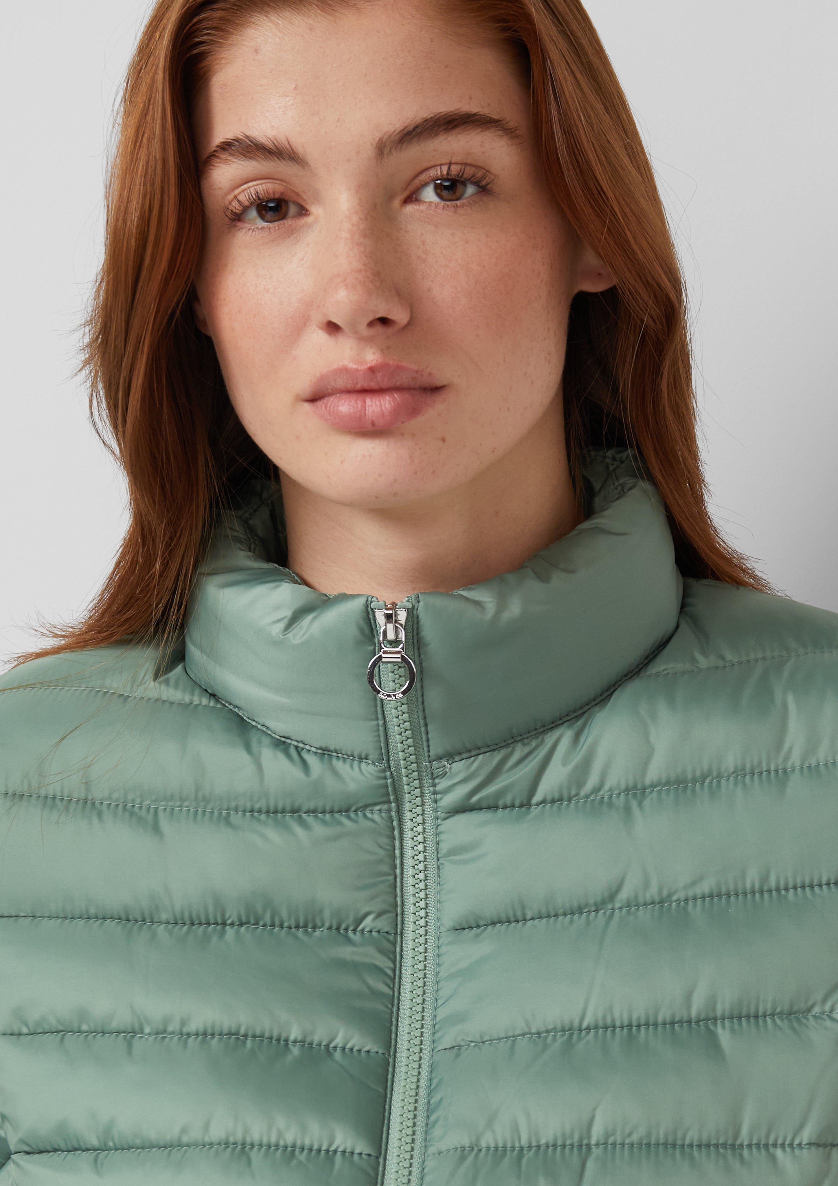 Leichte Steppjacke mit Packfunktion