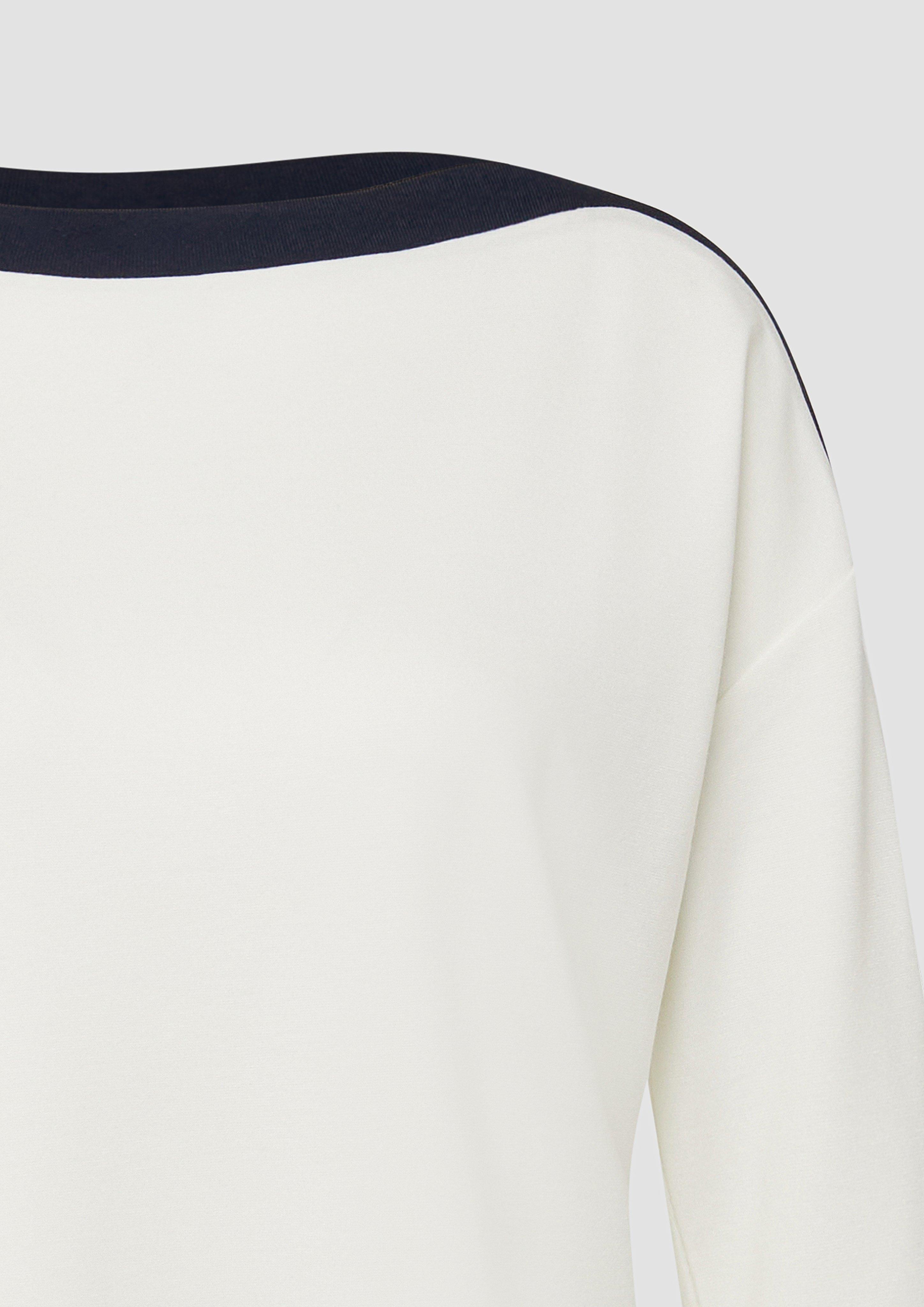 T-Shirt in 0200 & 3214