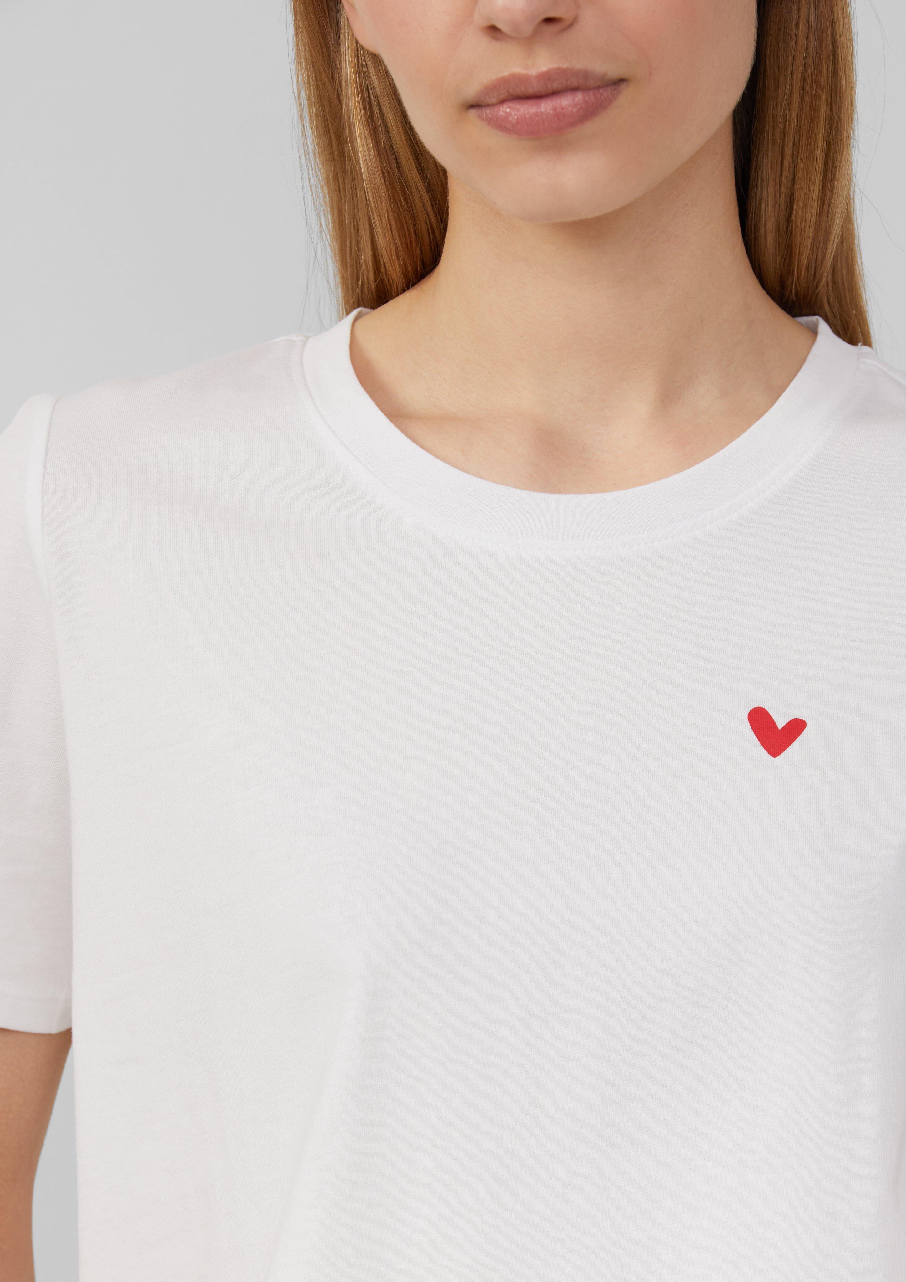 T-shirt in 01D2, 01D1, 01D0, 99D3, 99D2, 99D1, 99D0 & 01D3