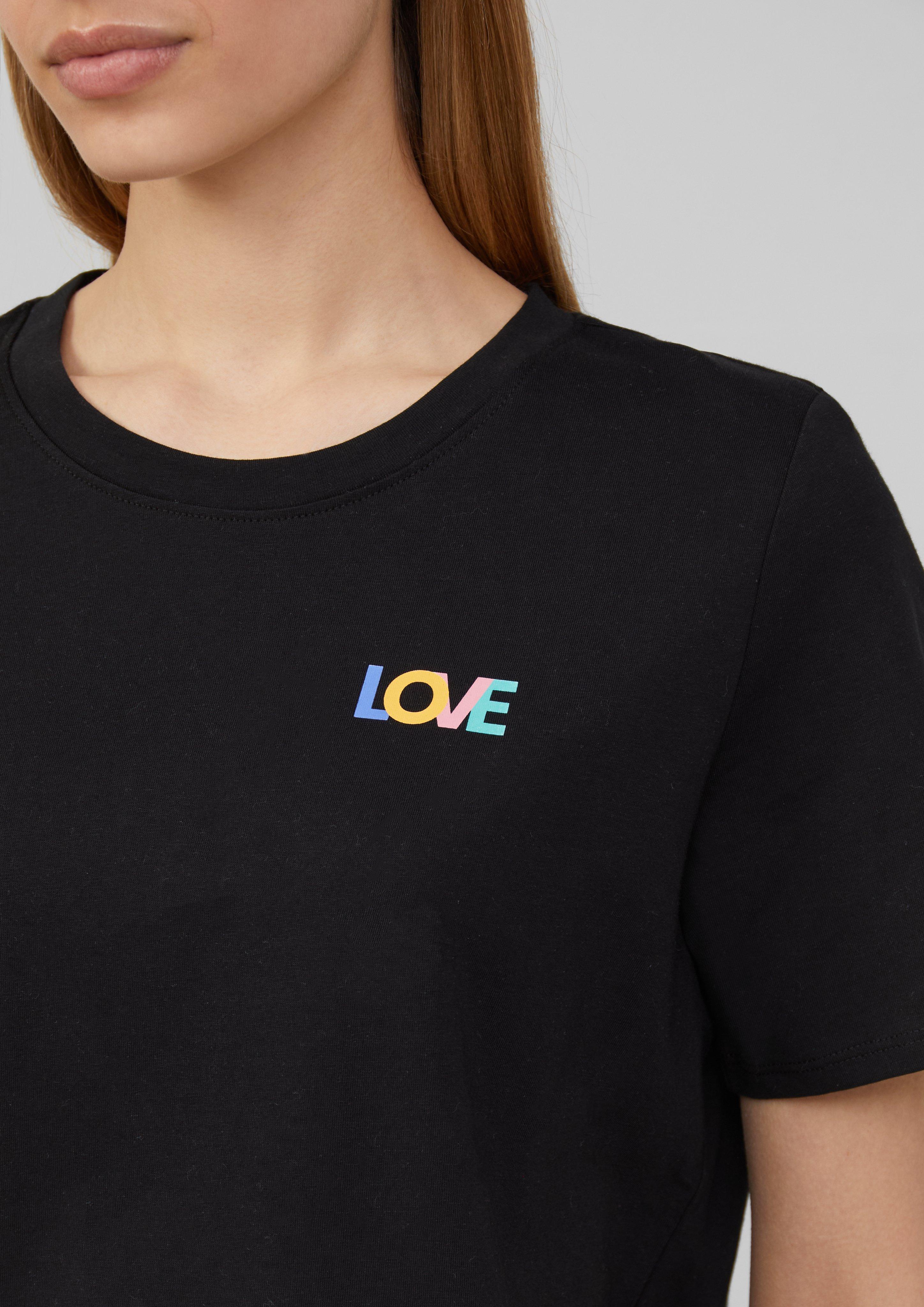 T-shirt in 99D1, 01D1, 01D0, 99D3, 99D2, 99D0, 01D3 & 01D2