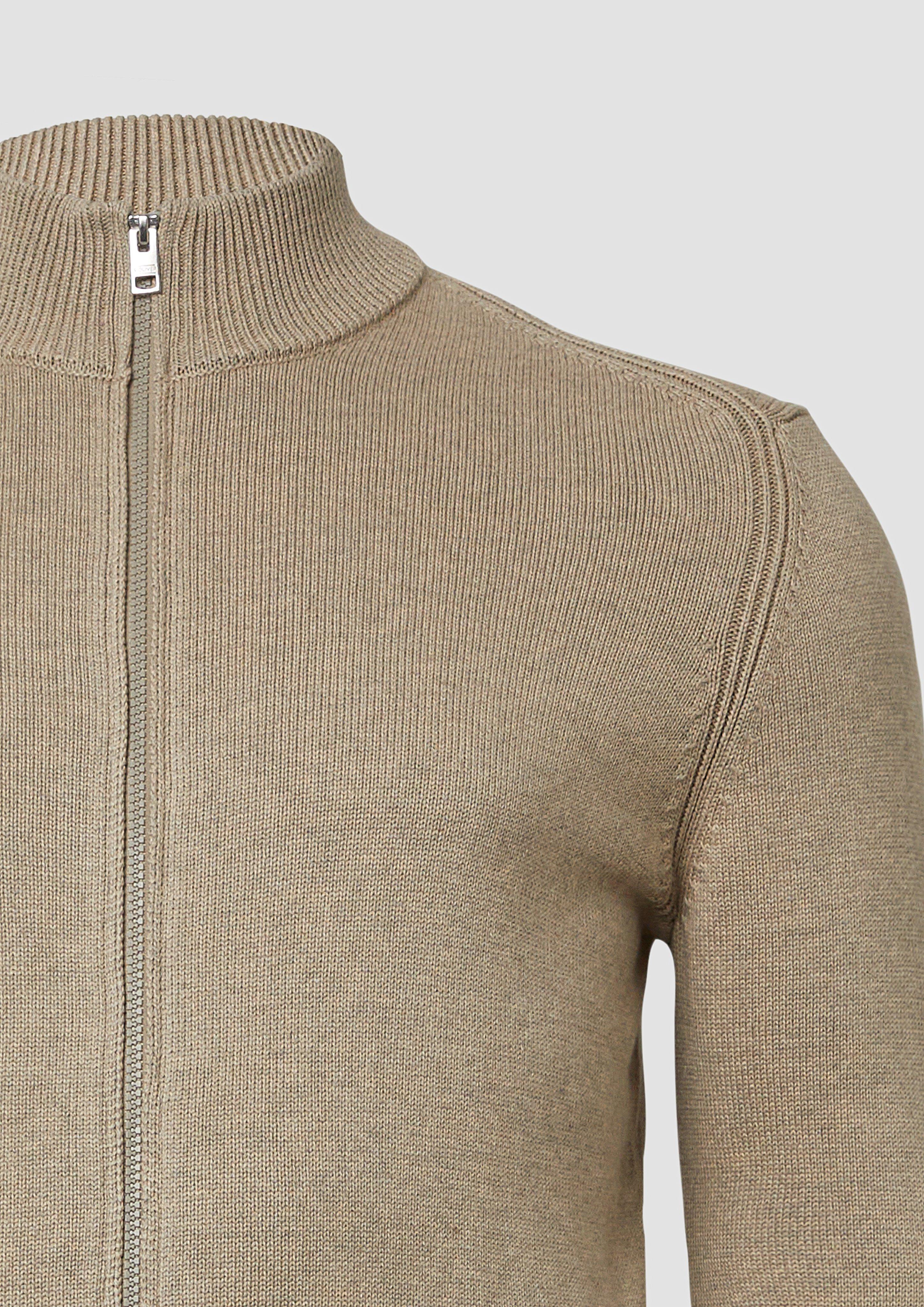 Veste en tricot in 80W0, 5978, 94W0 & 9999