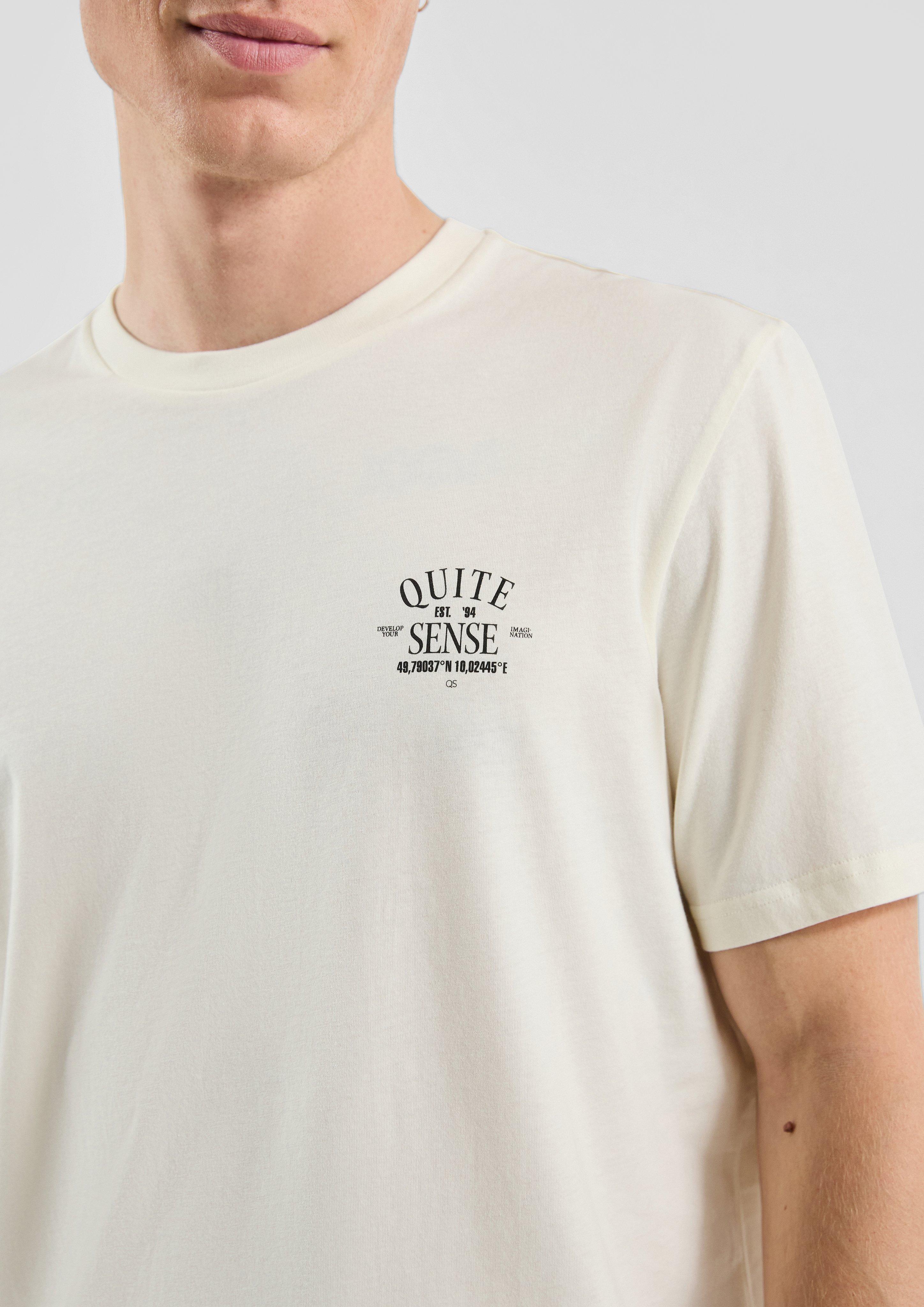 T-shirt in 0300, 6234 & 4883