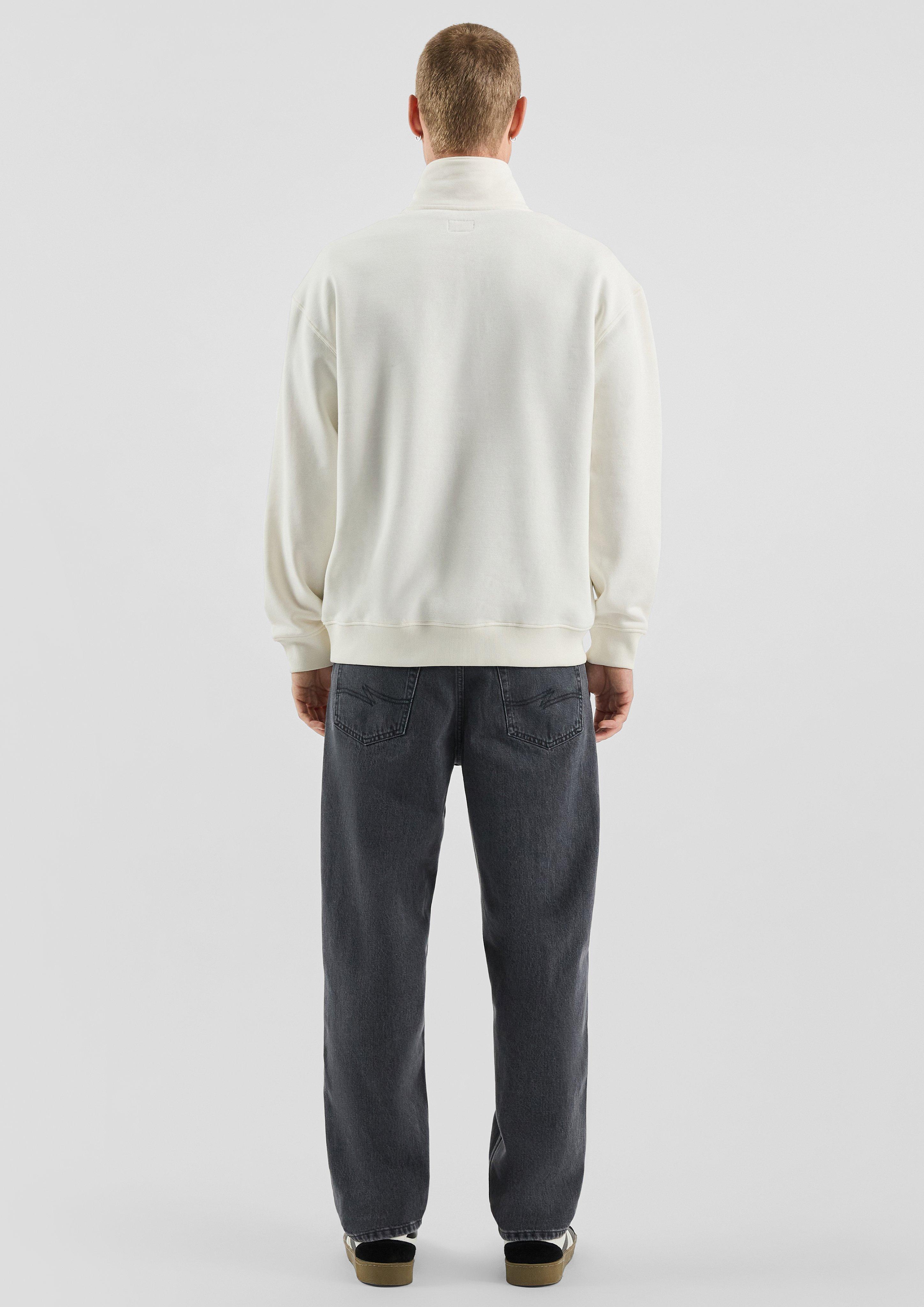 Sweatshirt in 03D0, 99D0 & 62D0