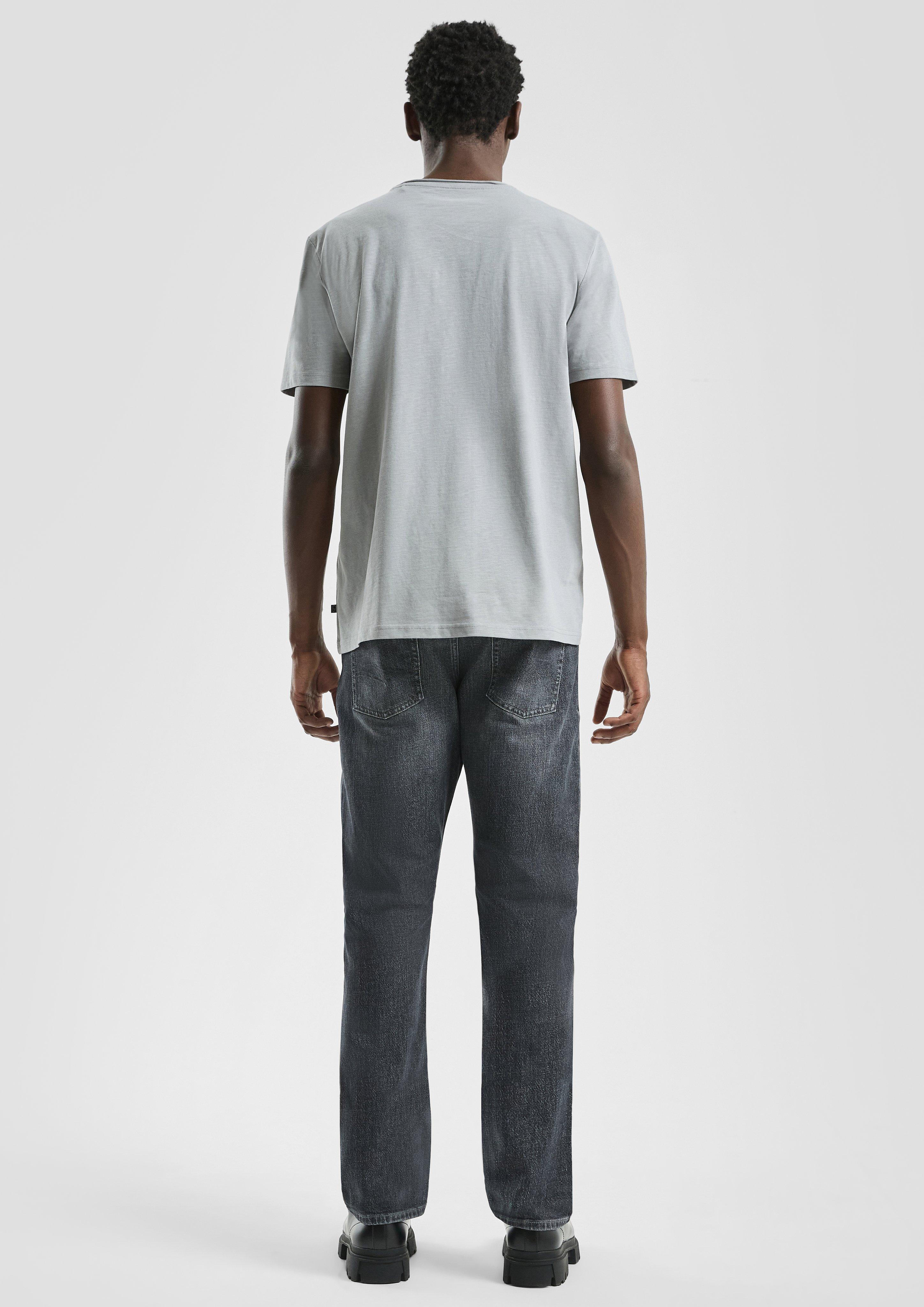 T-shirt in 9505 & 0300