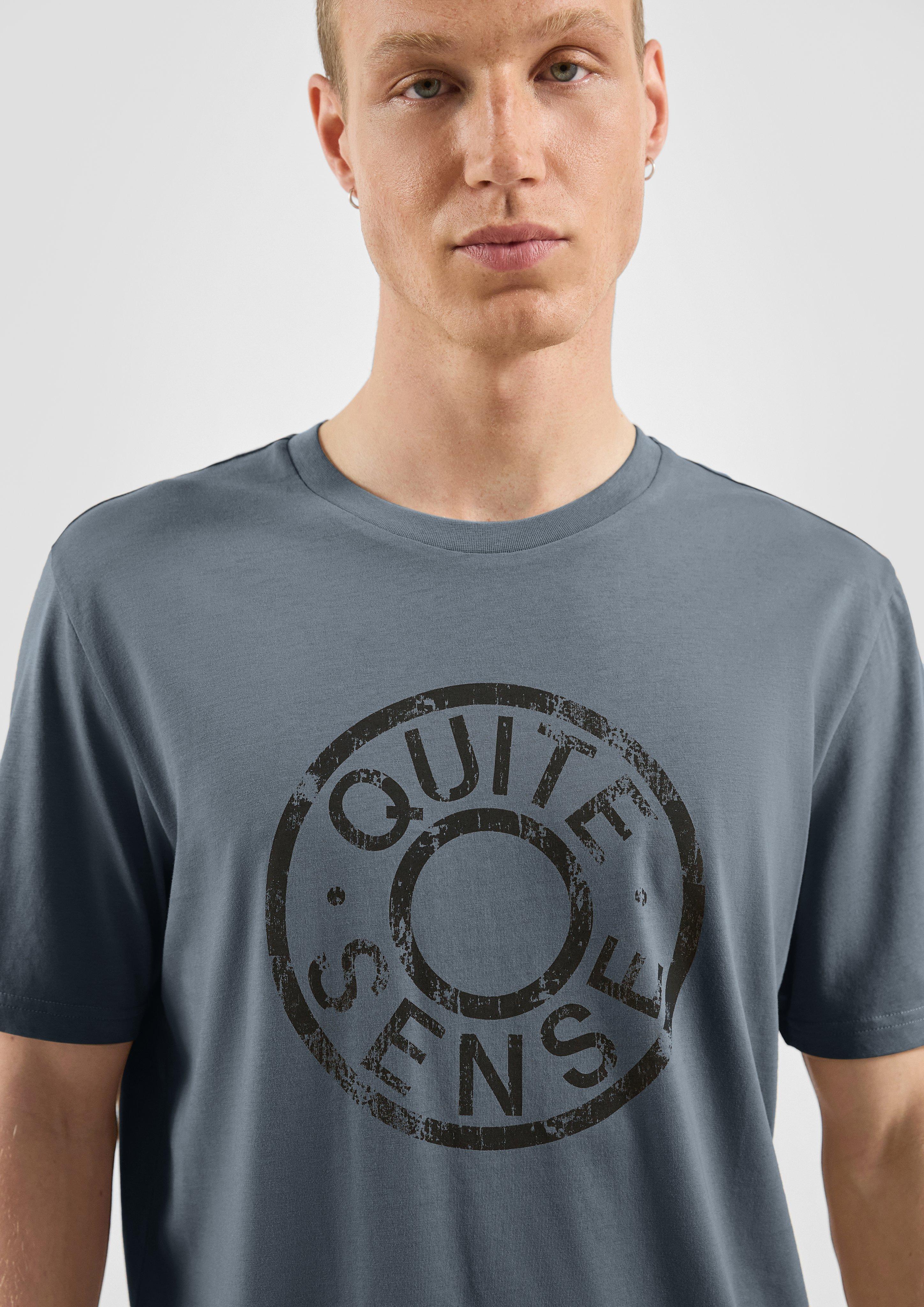 T-shirt in 55D0, 03D0 & 86D0