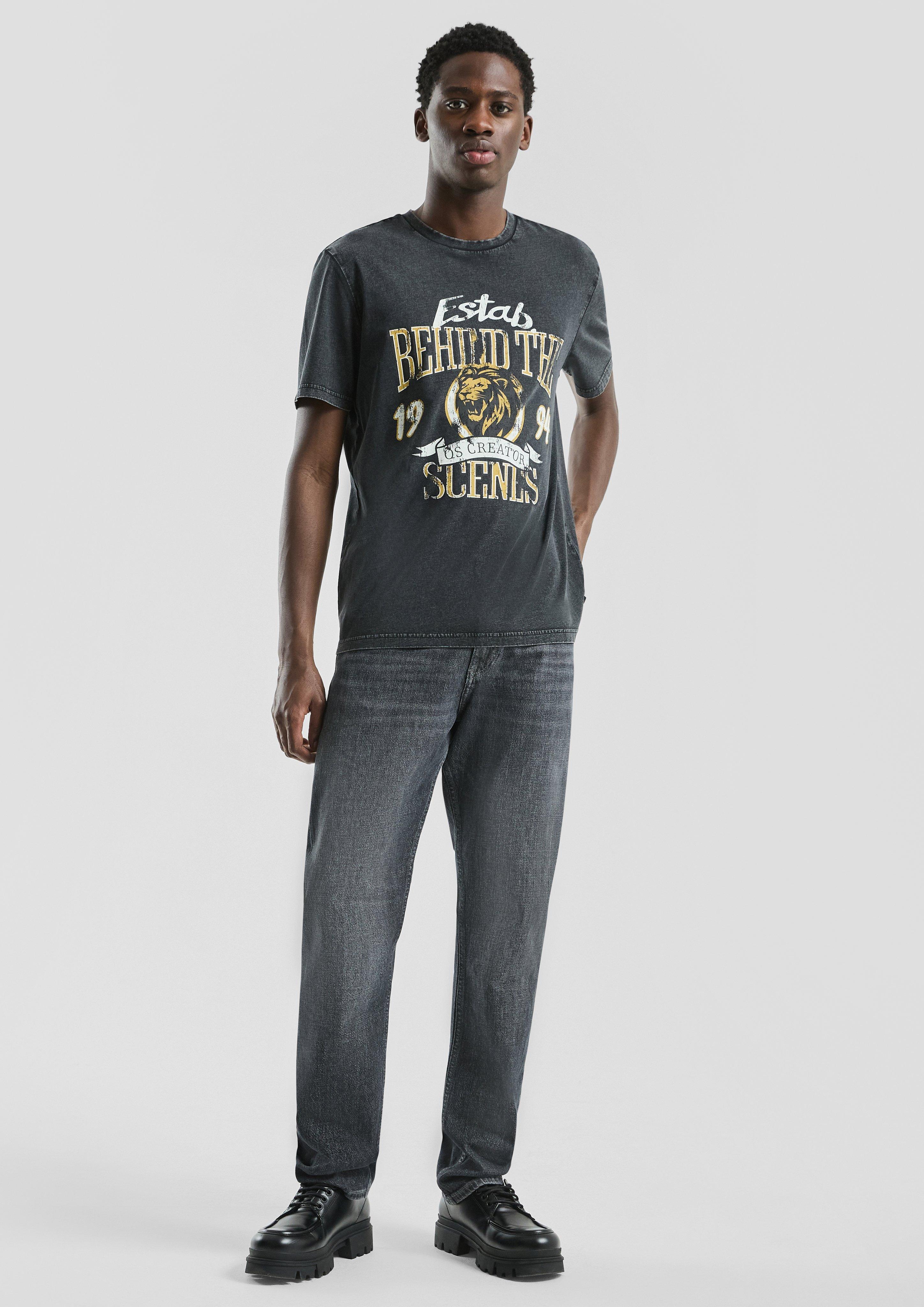 T-shirt in 99D0 & 55D0