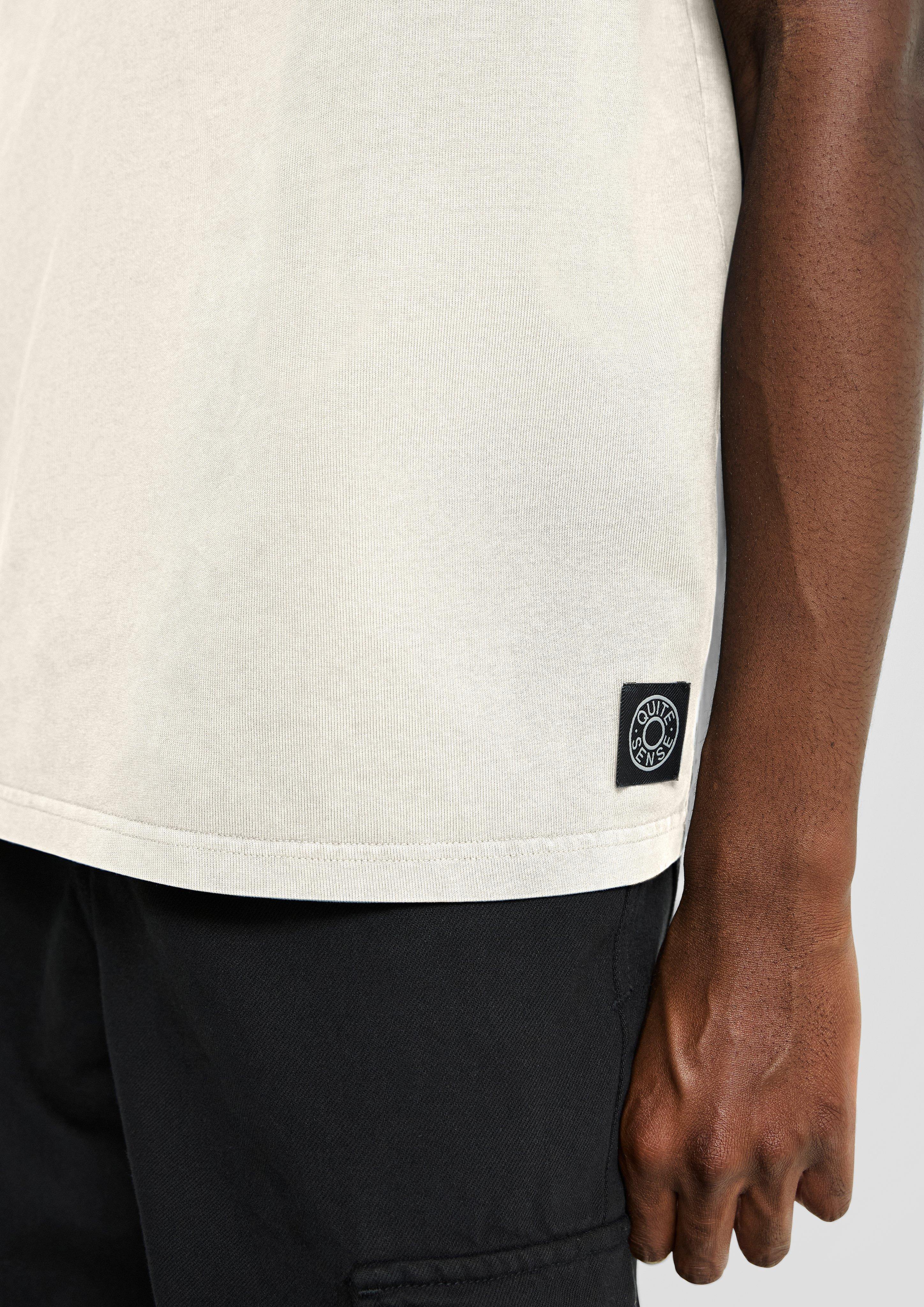 T-shirt in 0300 & 5547