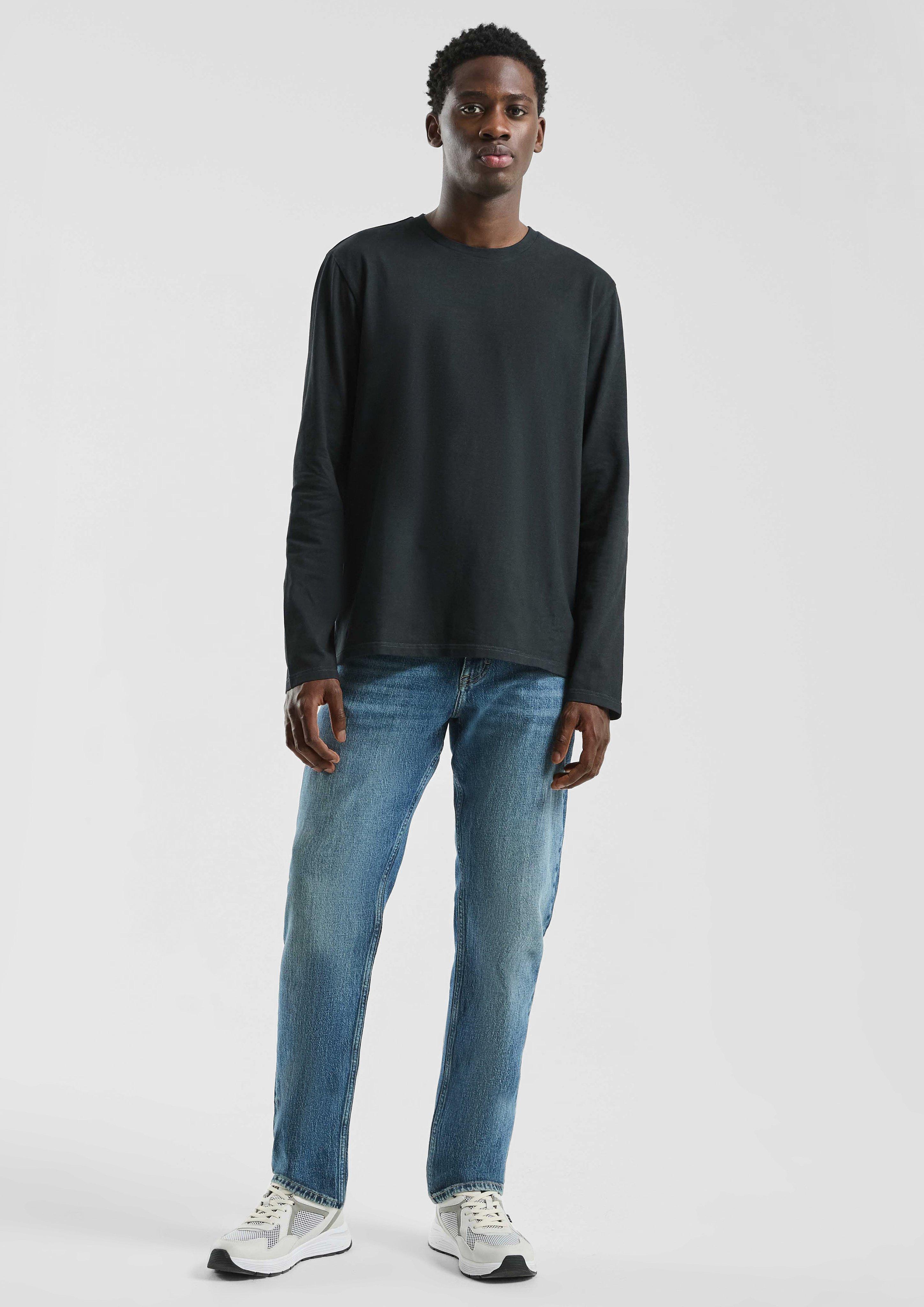 T-shirt in 9999 & 5547