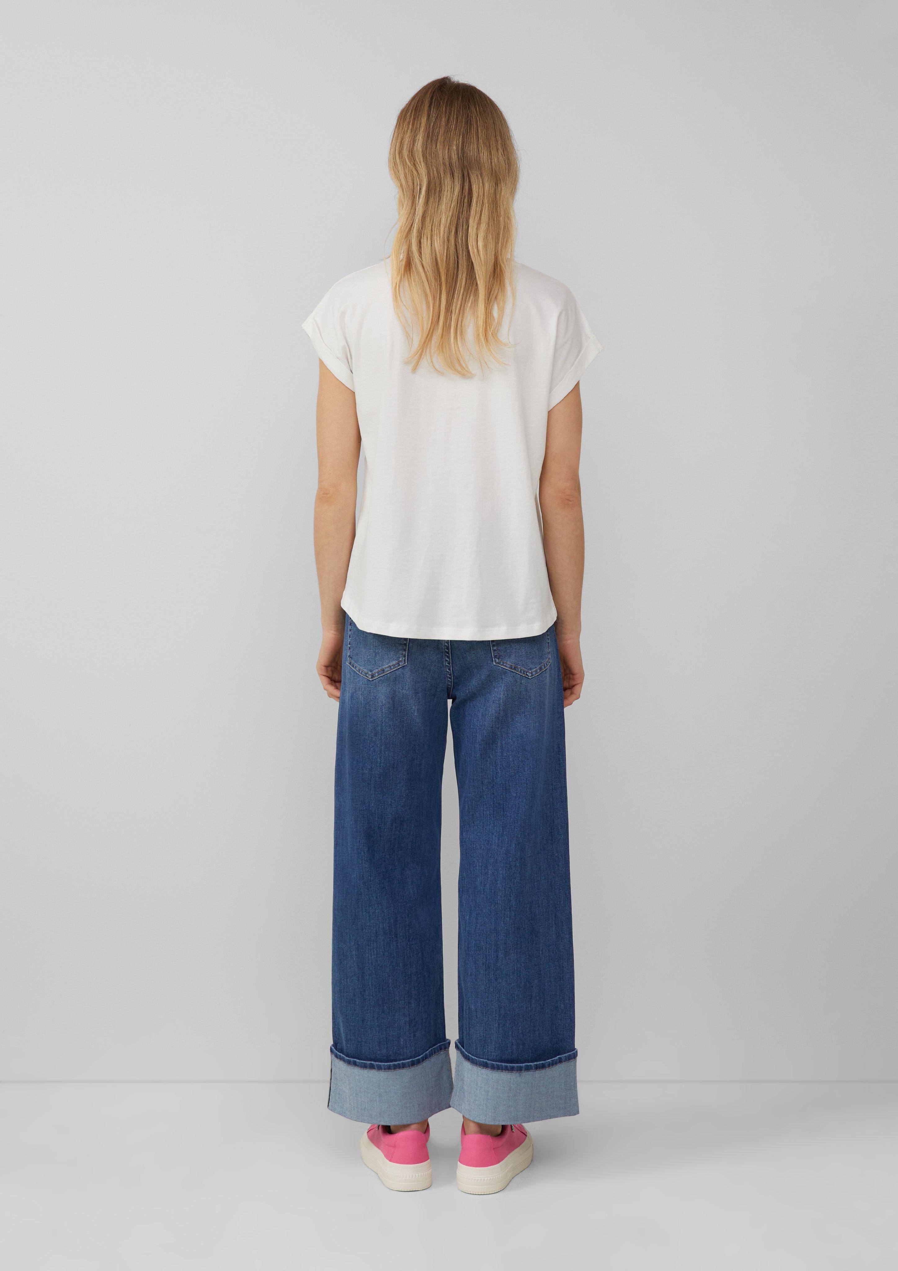 T-shirt in 02D0, 02D1, 02D2, 41D0, 50D1 & 59D2