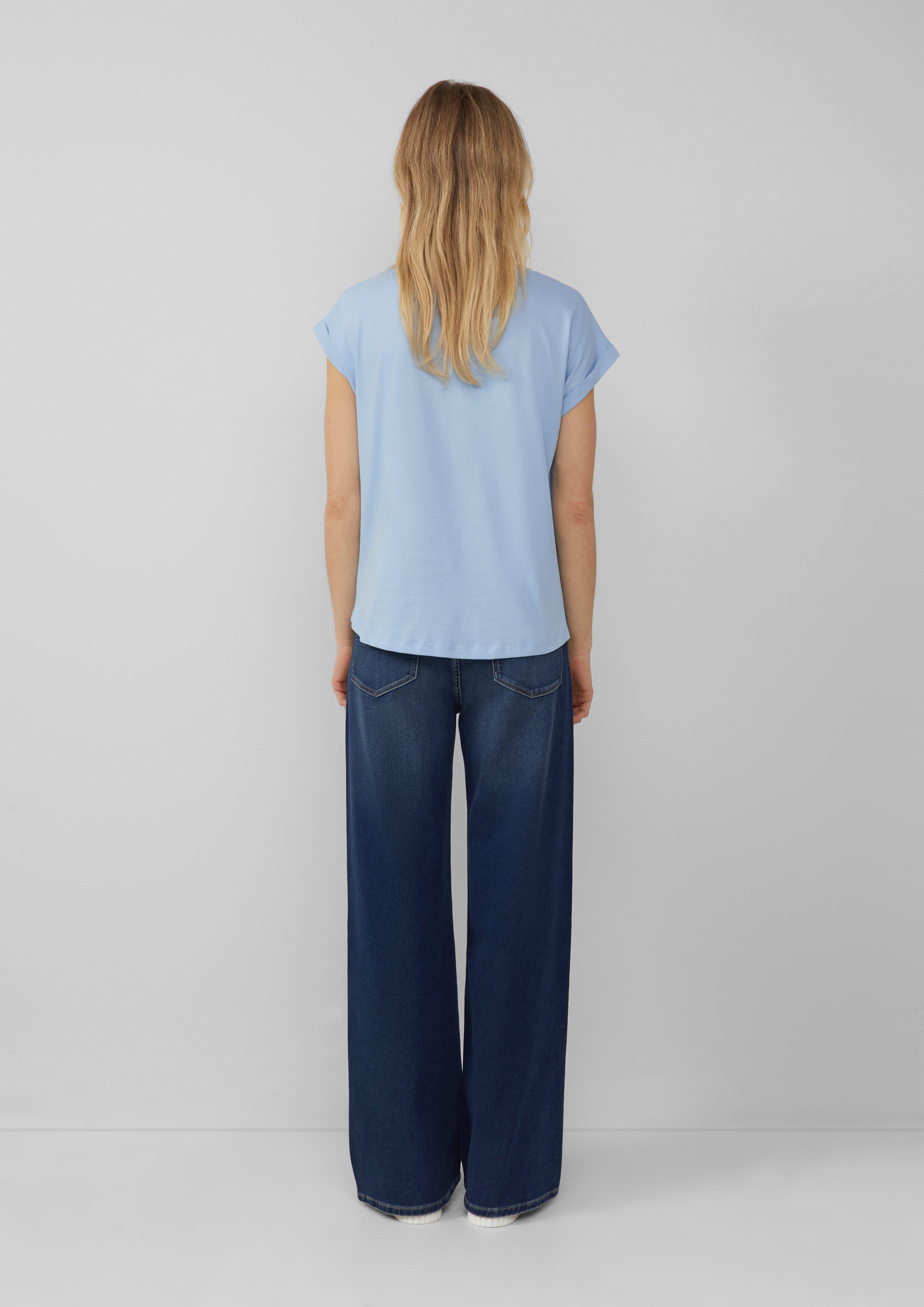 T-Shirt in 50D1, 02D0, 02D1, 02D2, 41D0 & 59D2