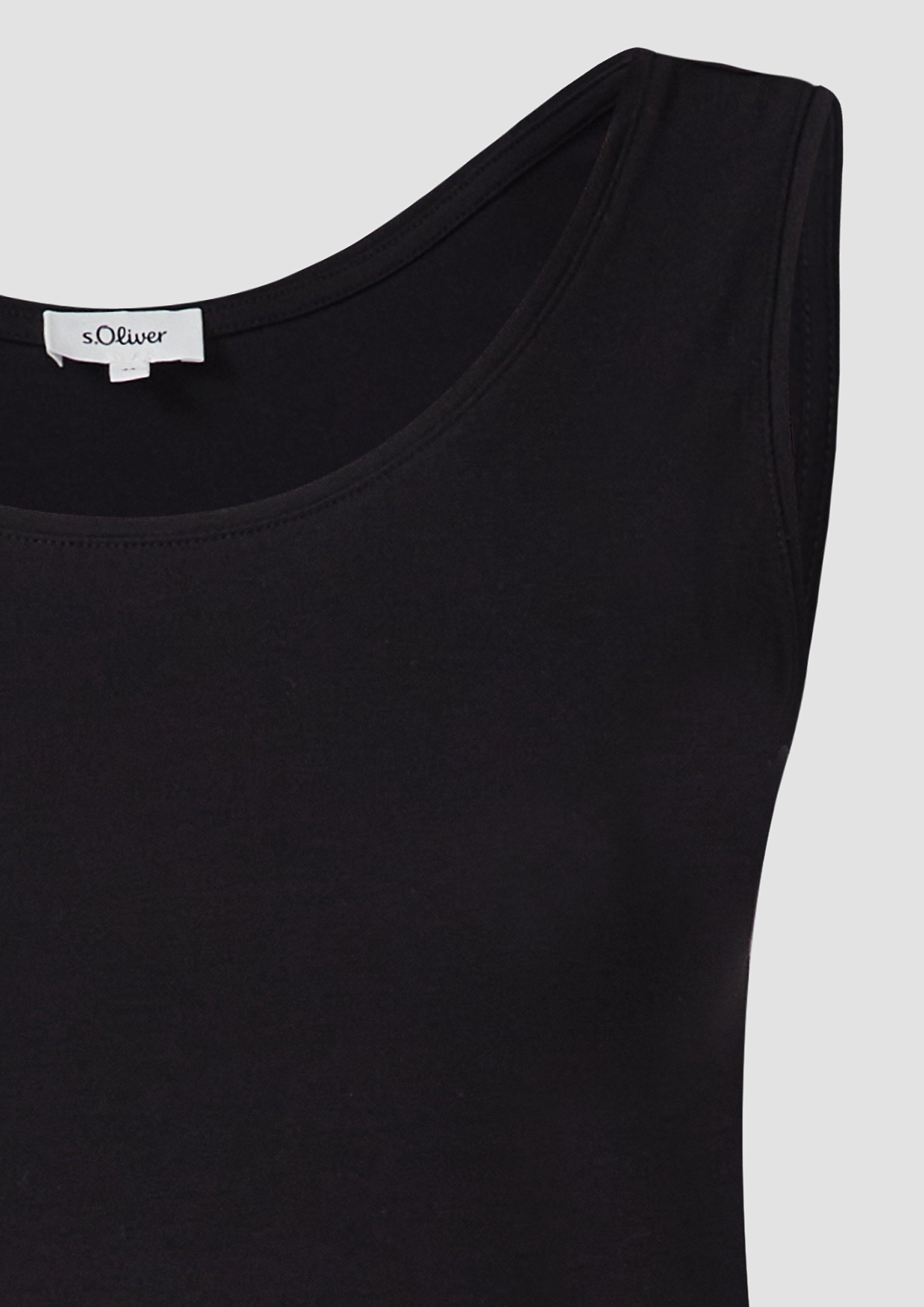 T-Shirt in 9999 & 0100