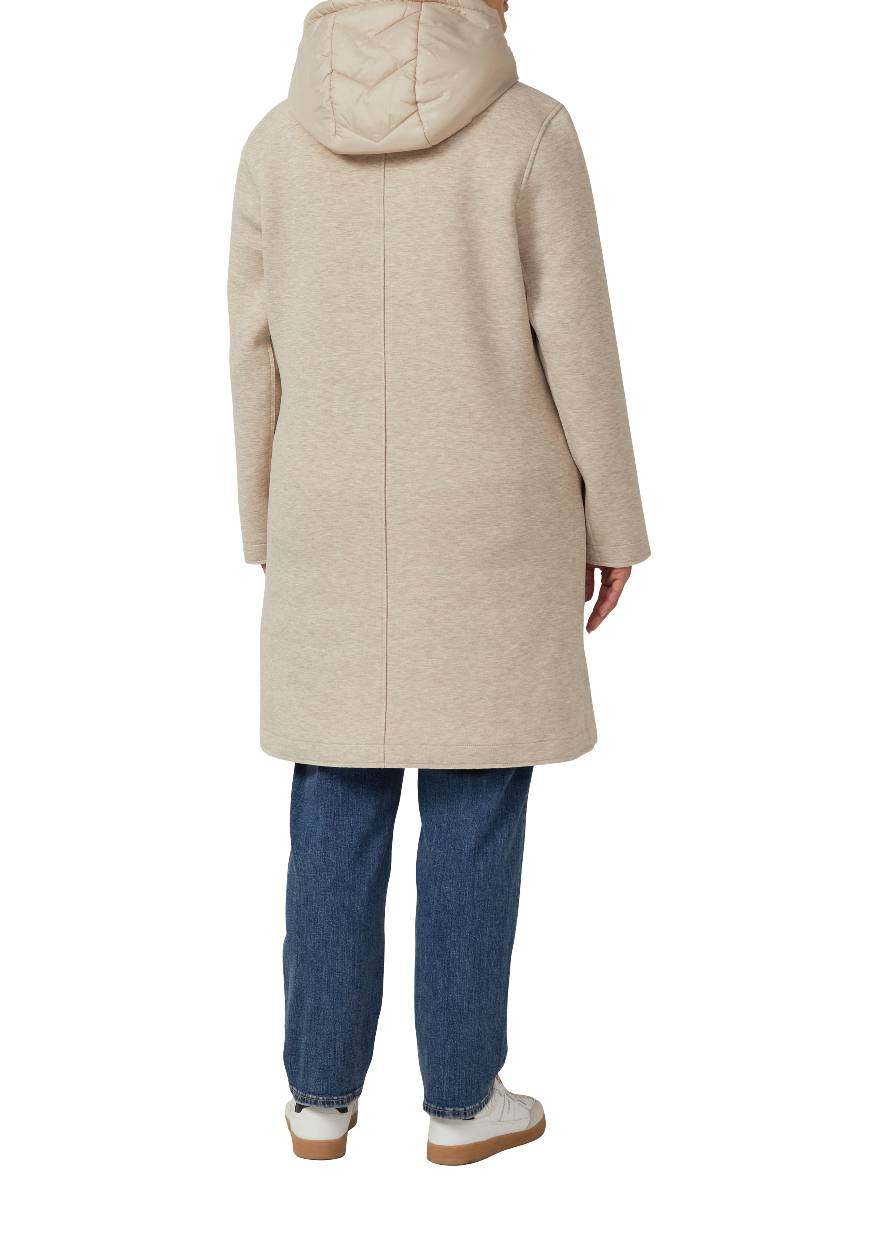 Thumbnail - Outdoor-Mantel