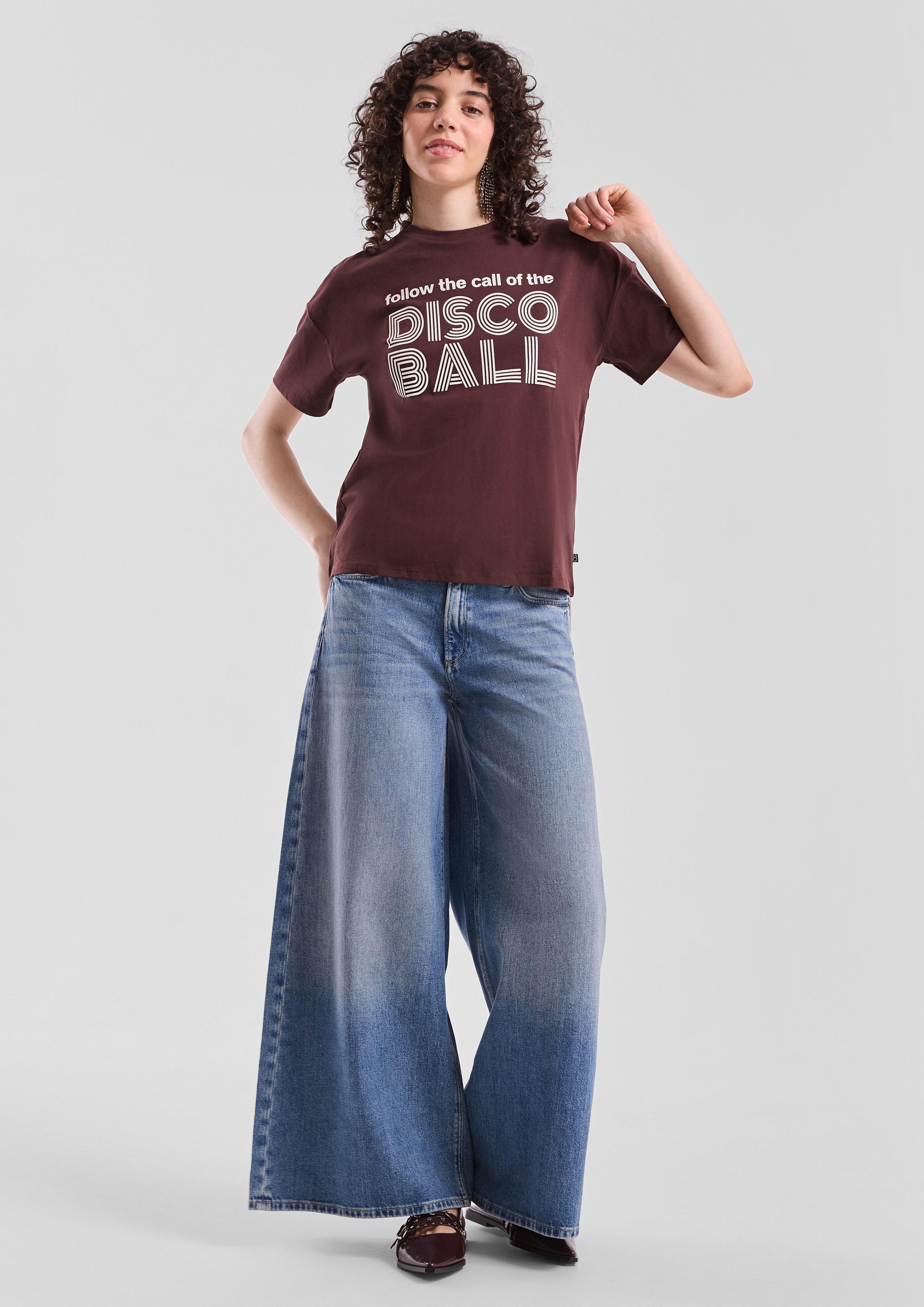 T-shirt in 49D1 & 02D0