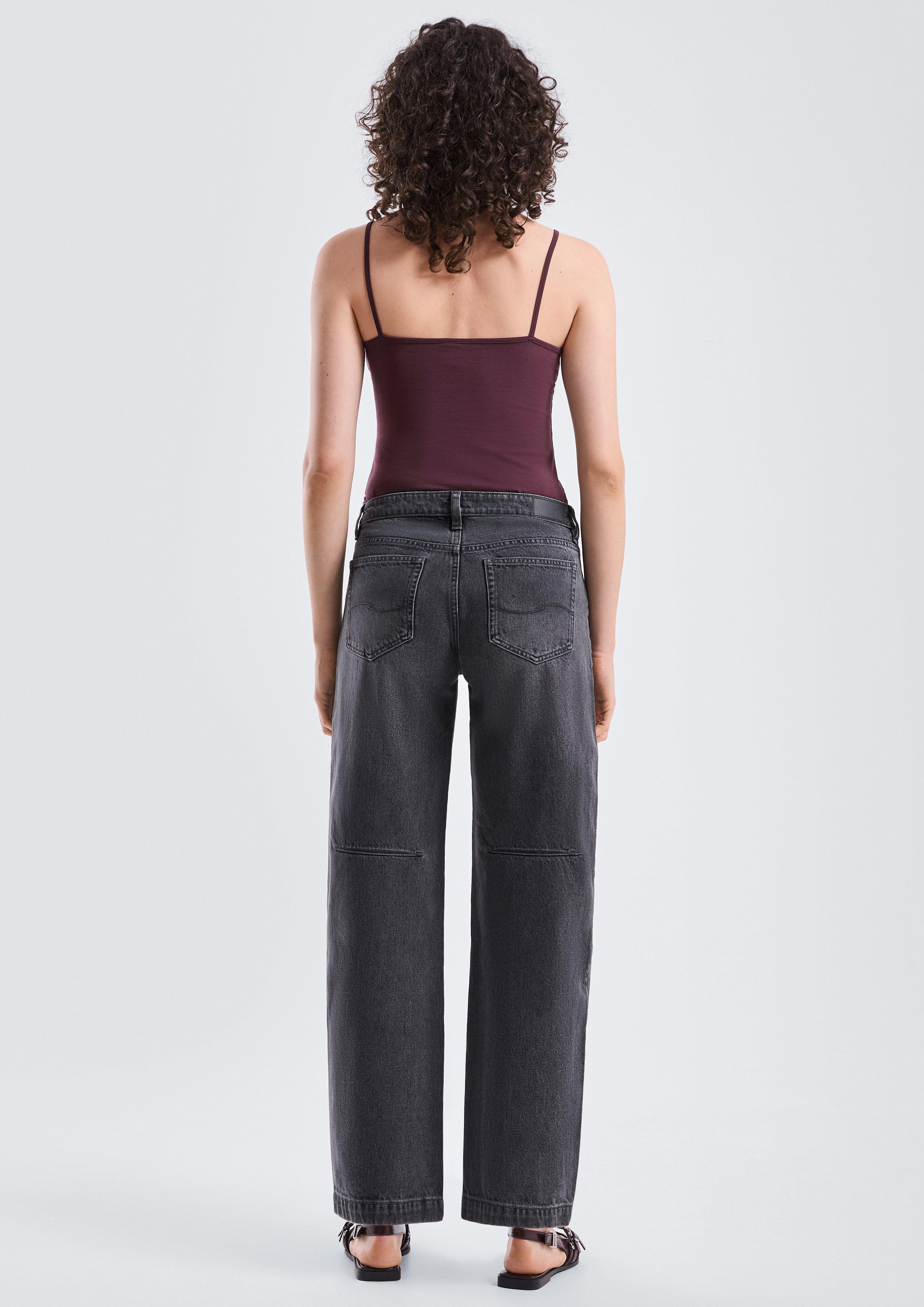 T-shirt in 4925, 9999 & 0200